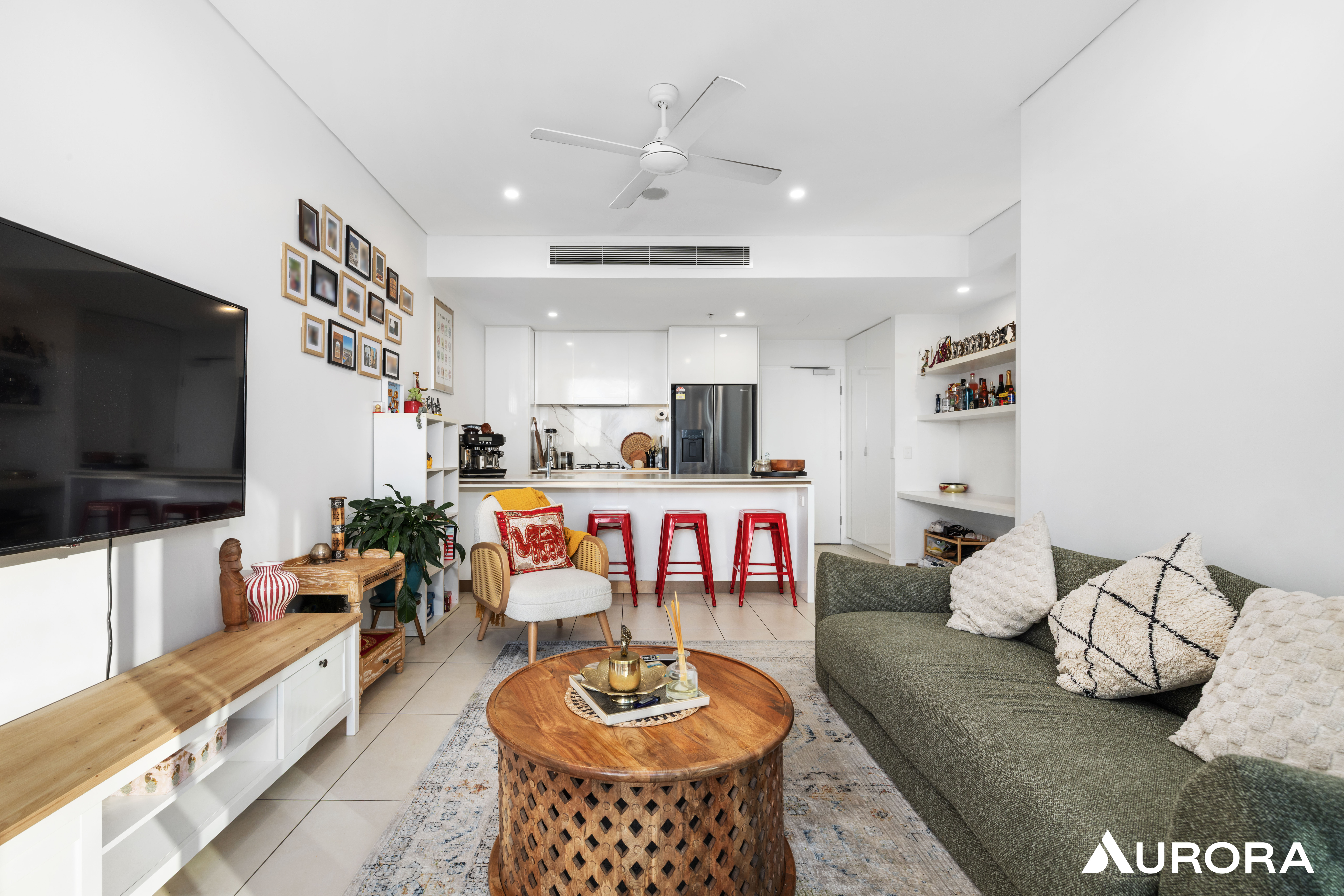 507/19 Hope Street, South Brisbane Sold by Aurora Property - image 3