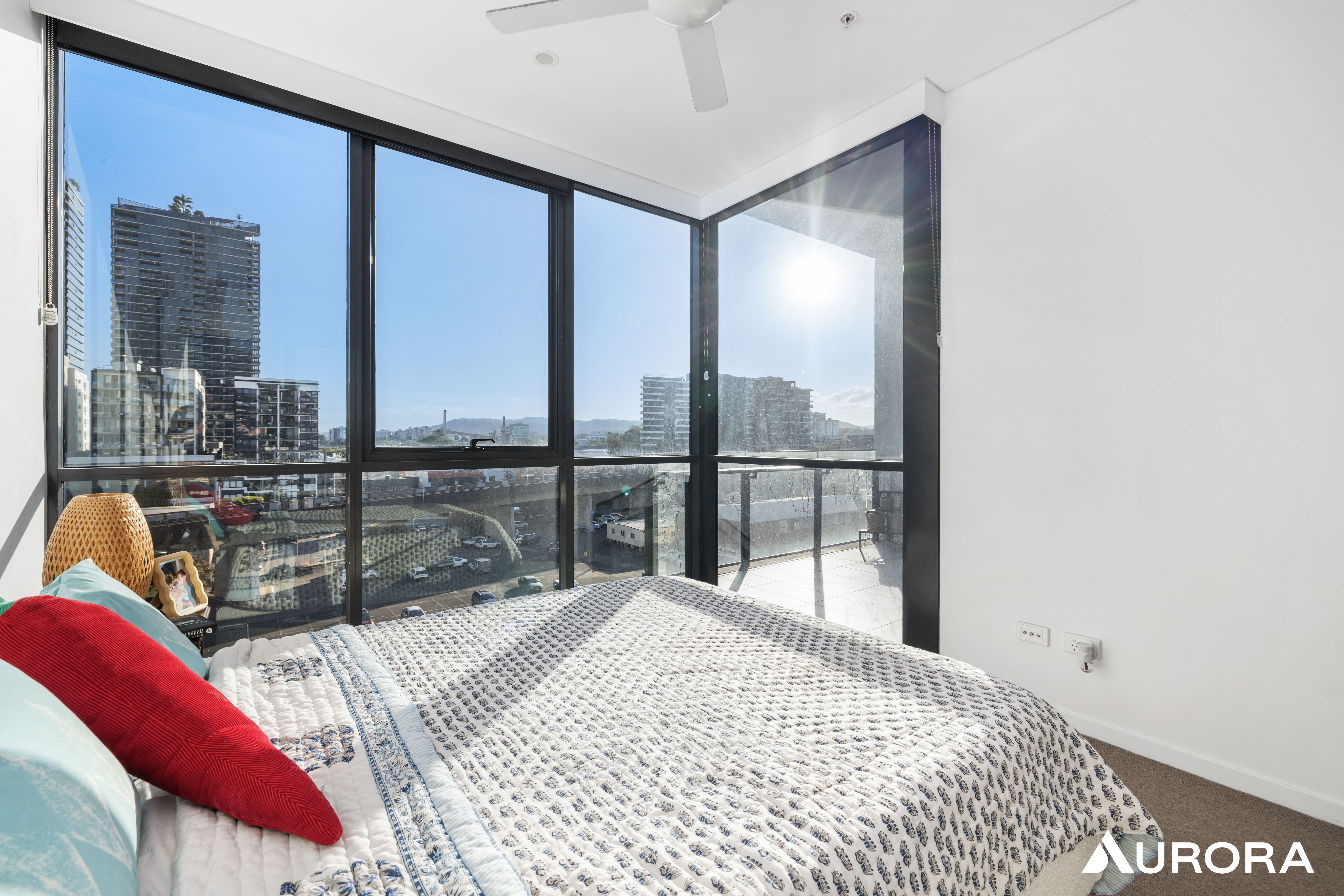 507/19 Hope Street, South Brisbane Sold by Aurora Property - image 9