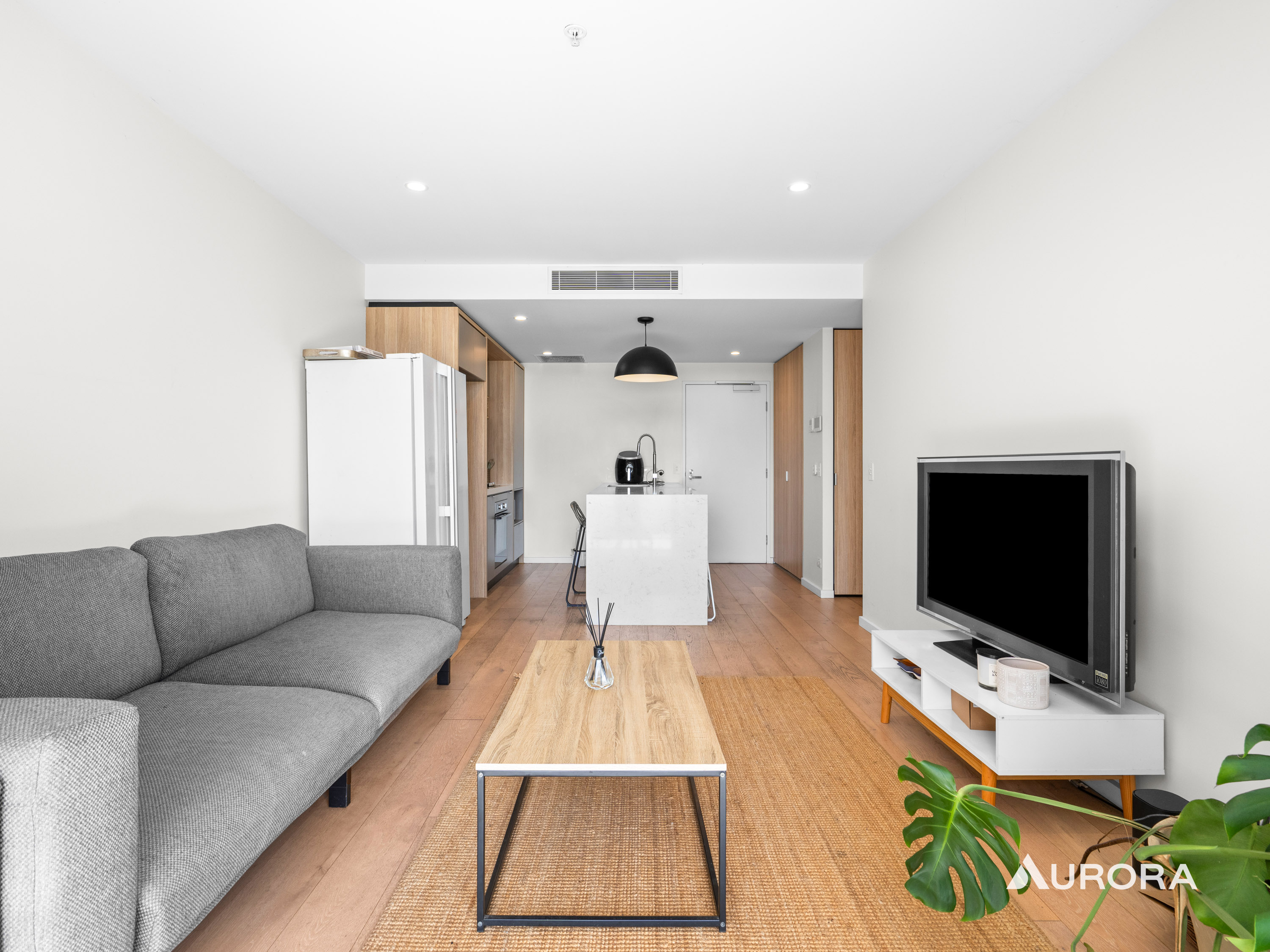 206/17 Deshon Street, Woolloongabba Sold by Aurora Property