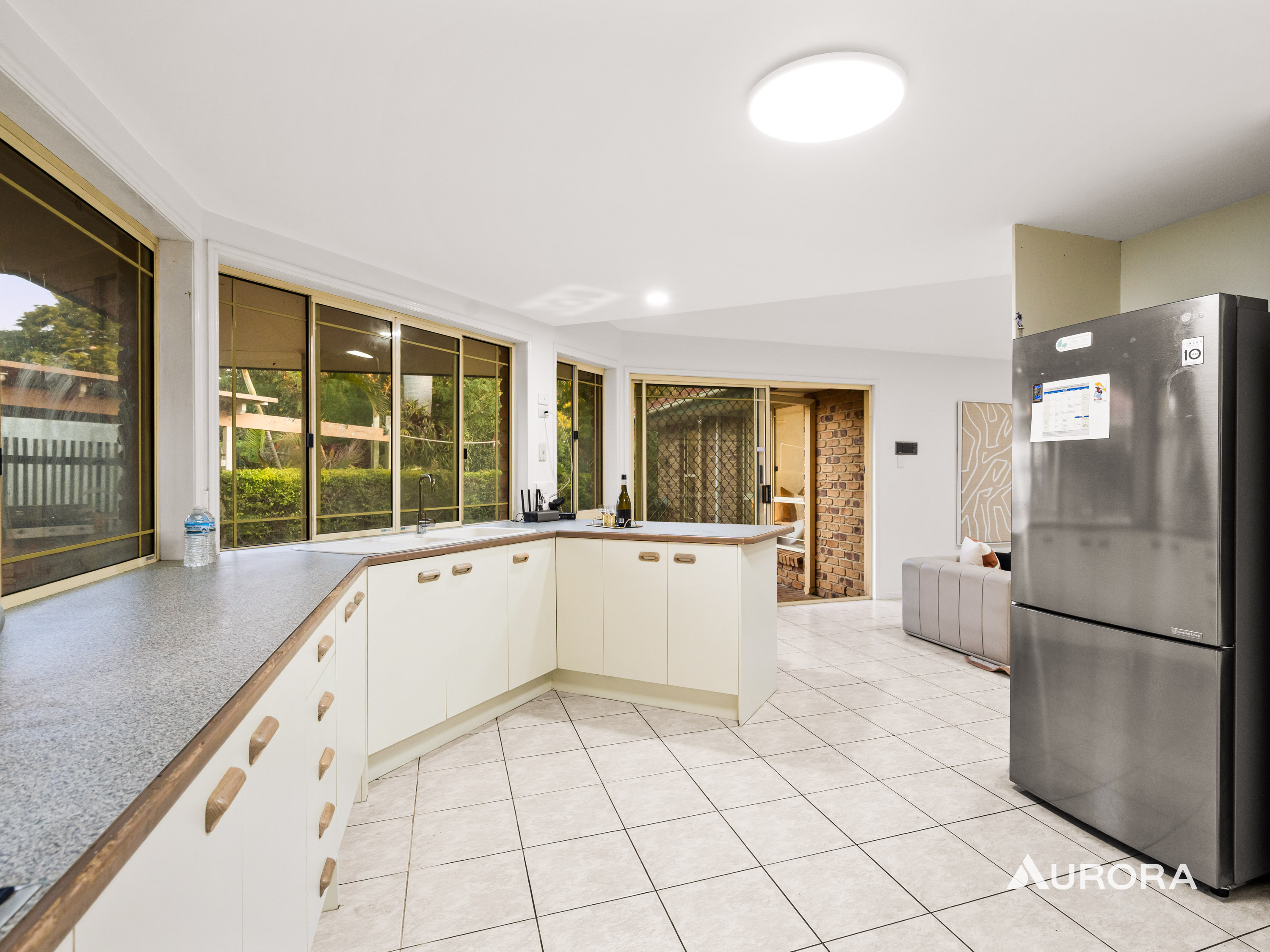 2 Jacaranda Place, Eight Mile Plains Sold by Aurora Property - image 8