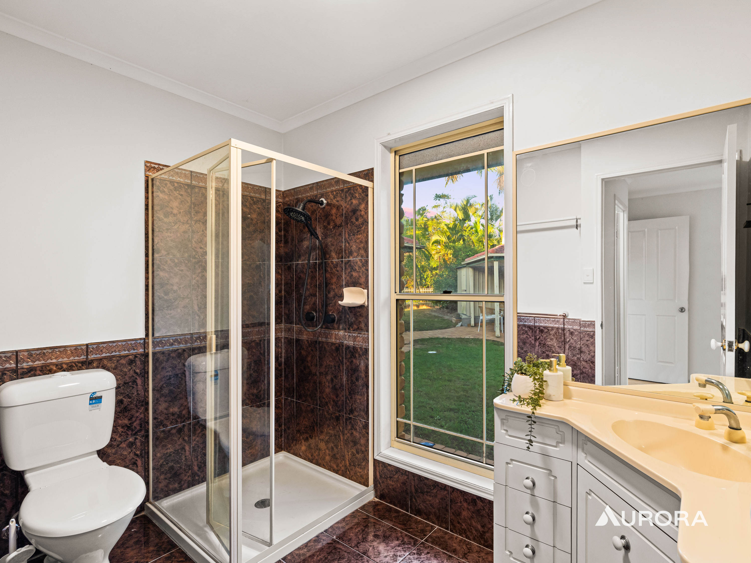 2 Jacaranda Place, Eight Mile Plains Sold by Aurora Property - image 14