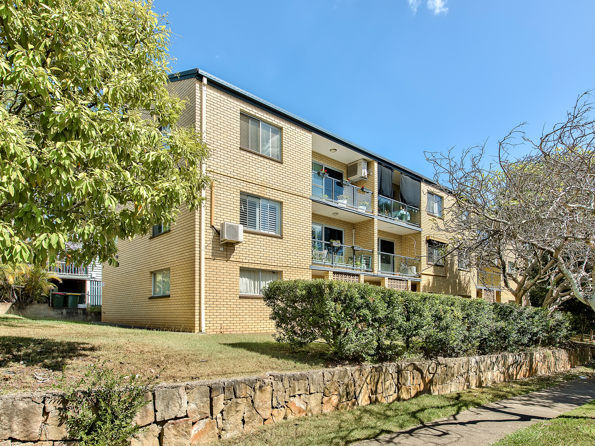 3/28 Bourne Street, Clayfield Sold by Aurora Property - image 9