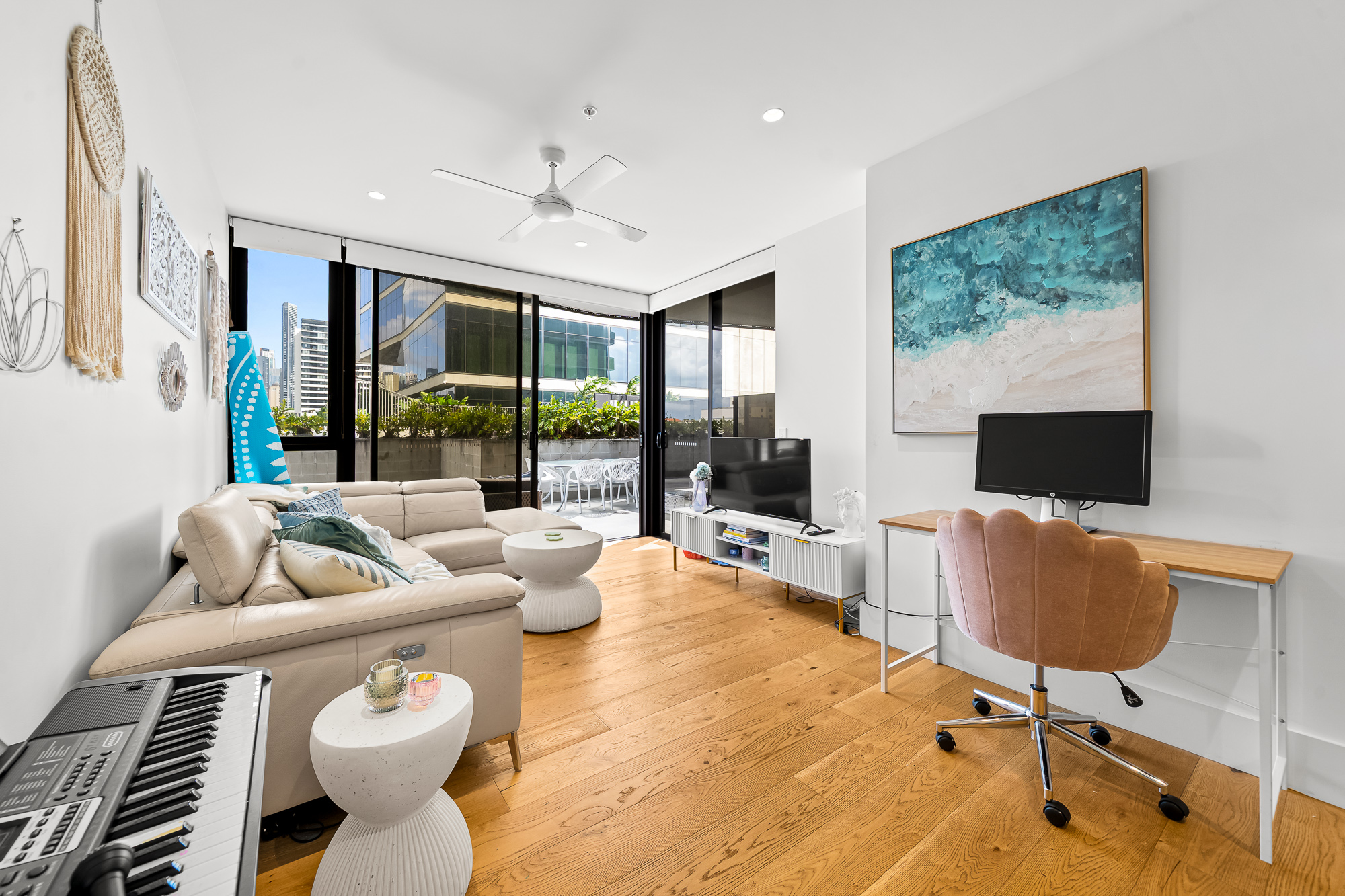 506/14 Ella Street, Newstead Sold by Aurora Property - image 2