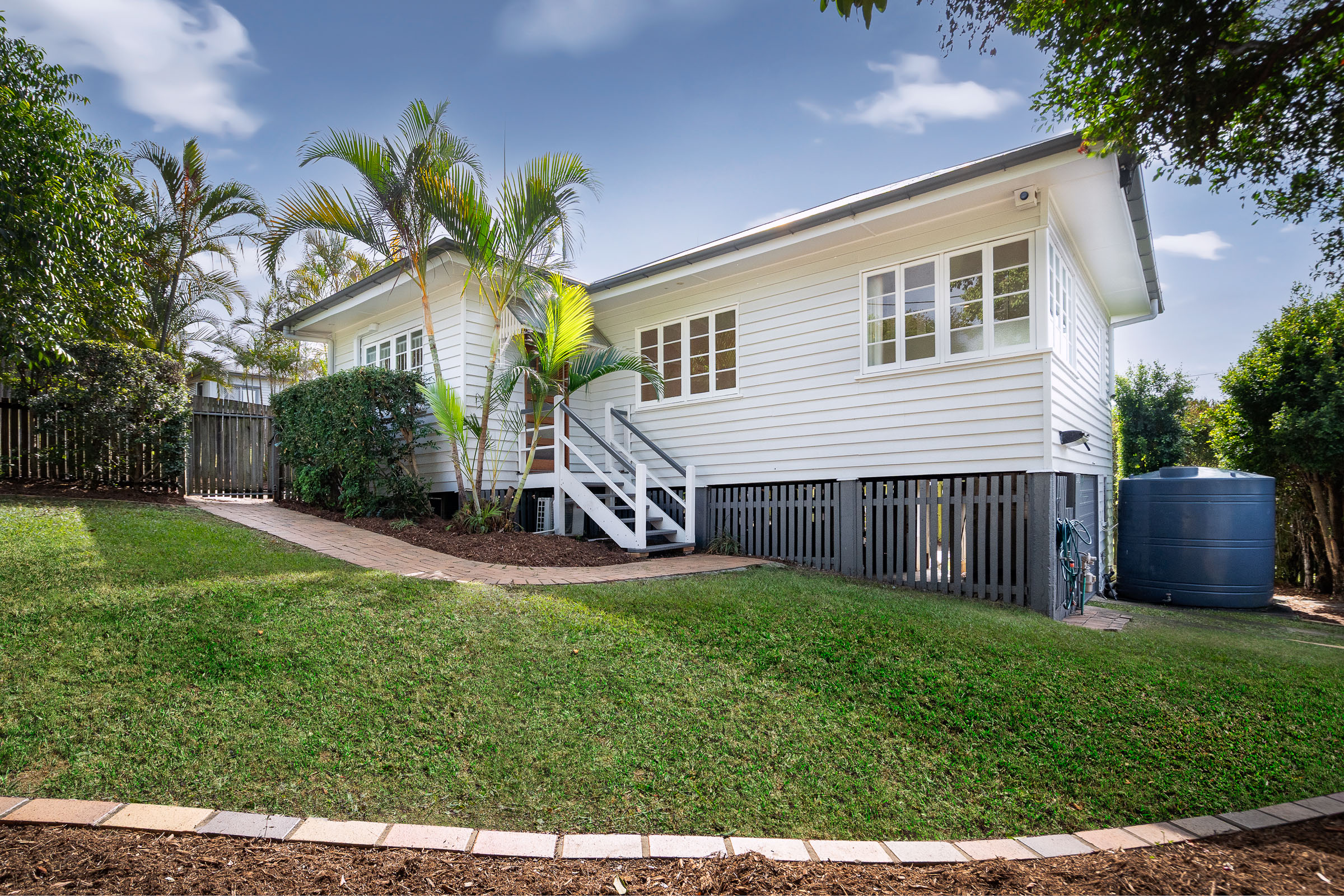50 Marvin Street, Holland Park West Sold by Aurora Property