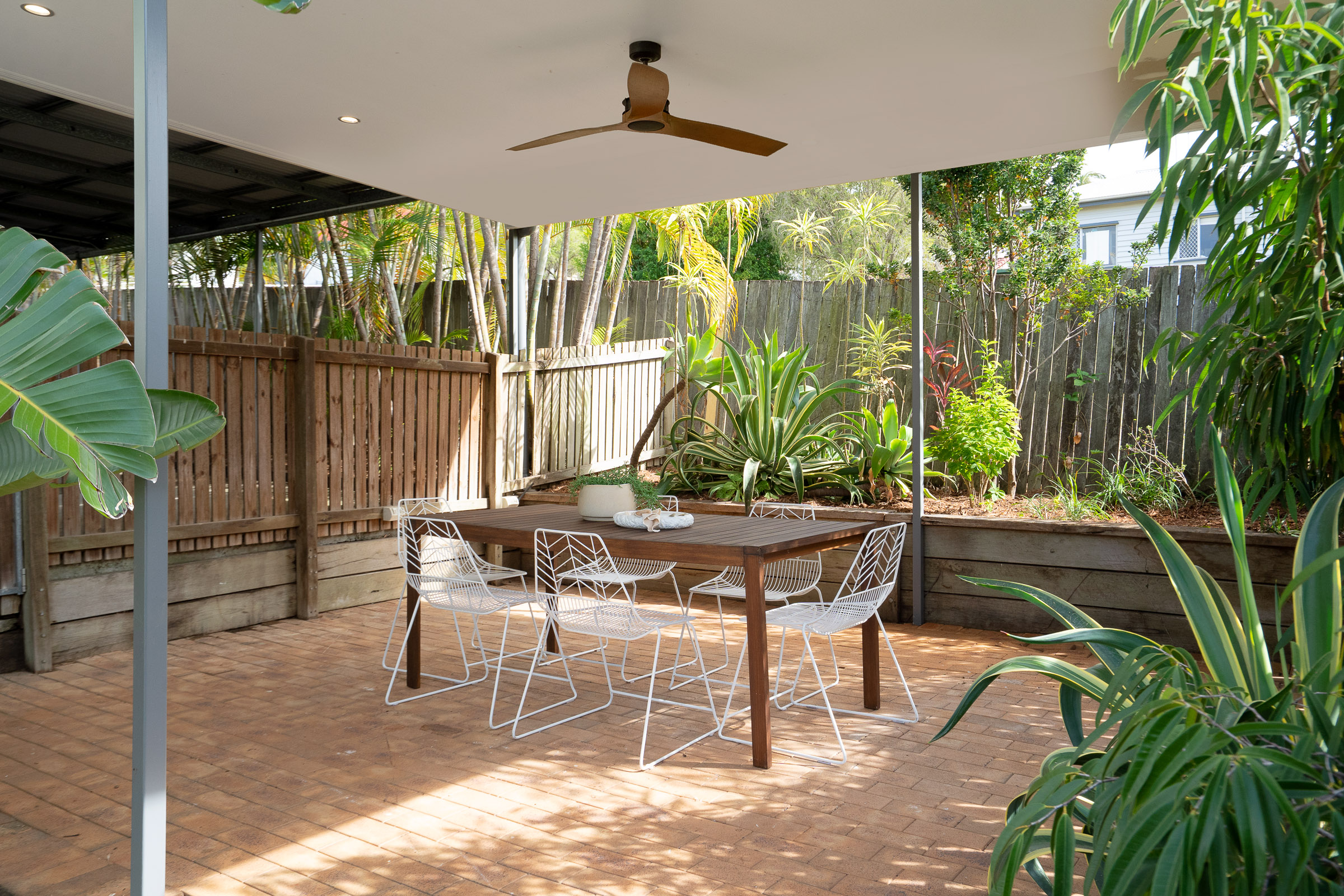50 Marvin Street, Holland Park West Sold by Aurora Property - image 13