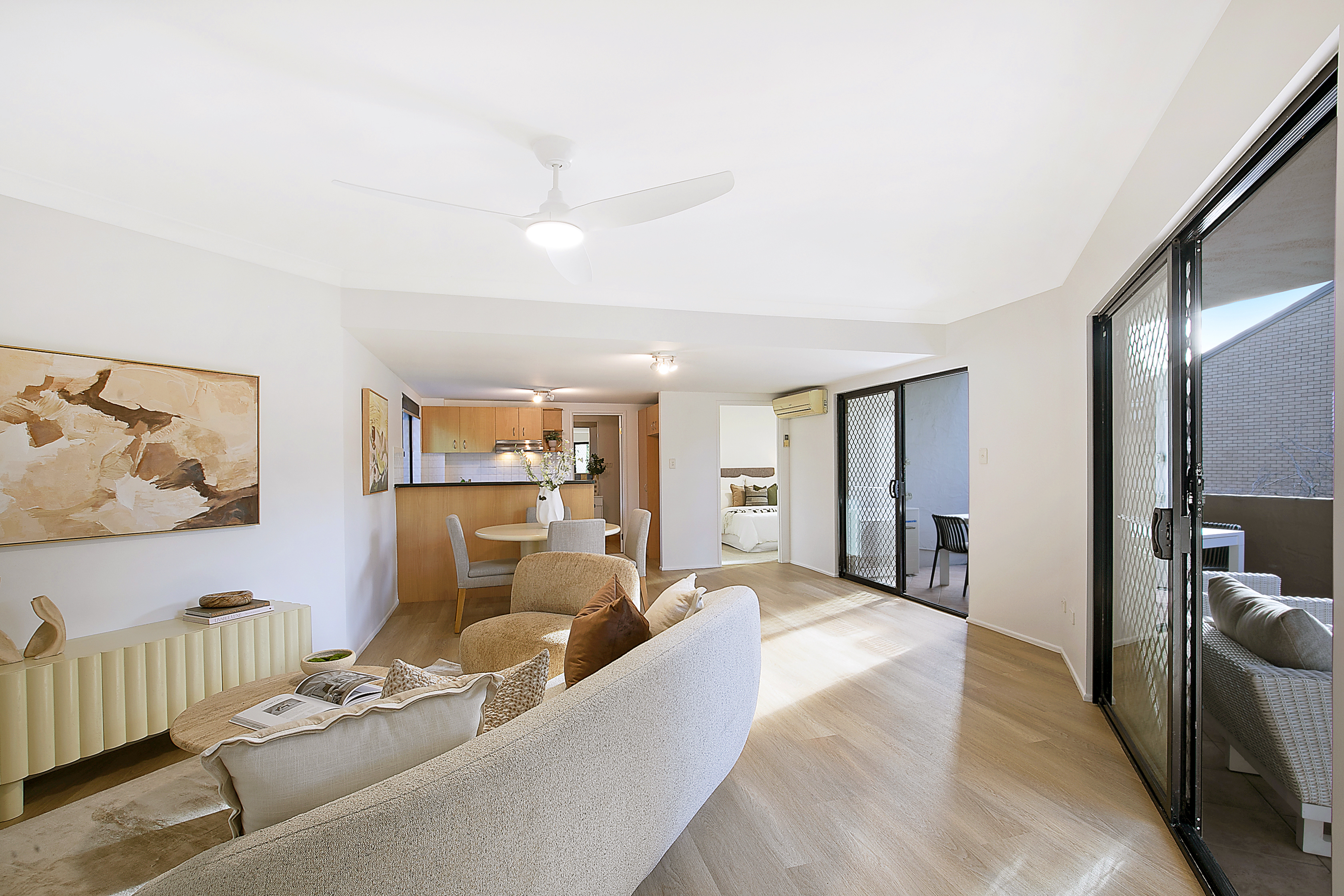 6/16 Jellicoe Street, Coorparoo For Sale by Aurora Property - image 7