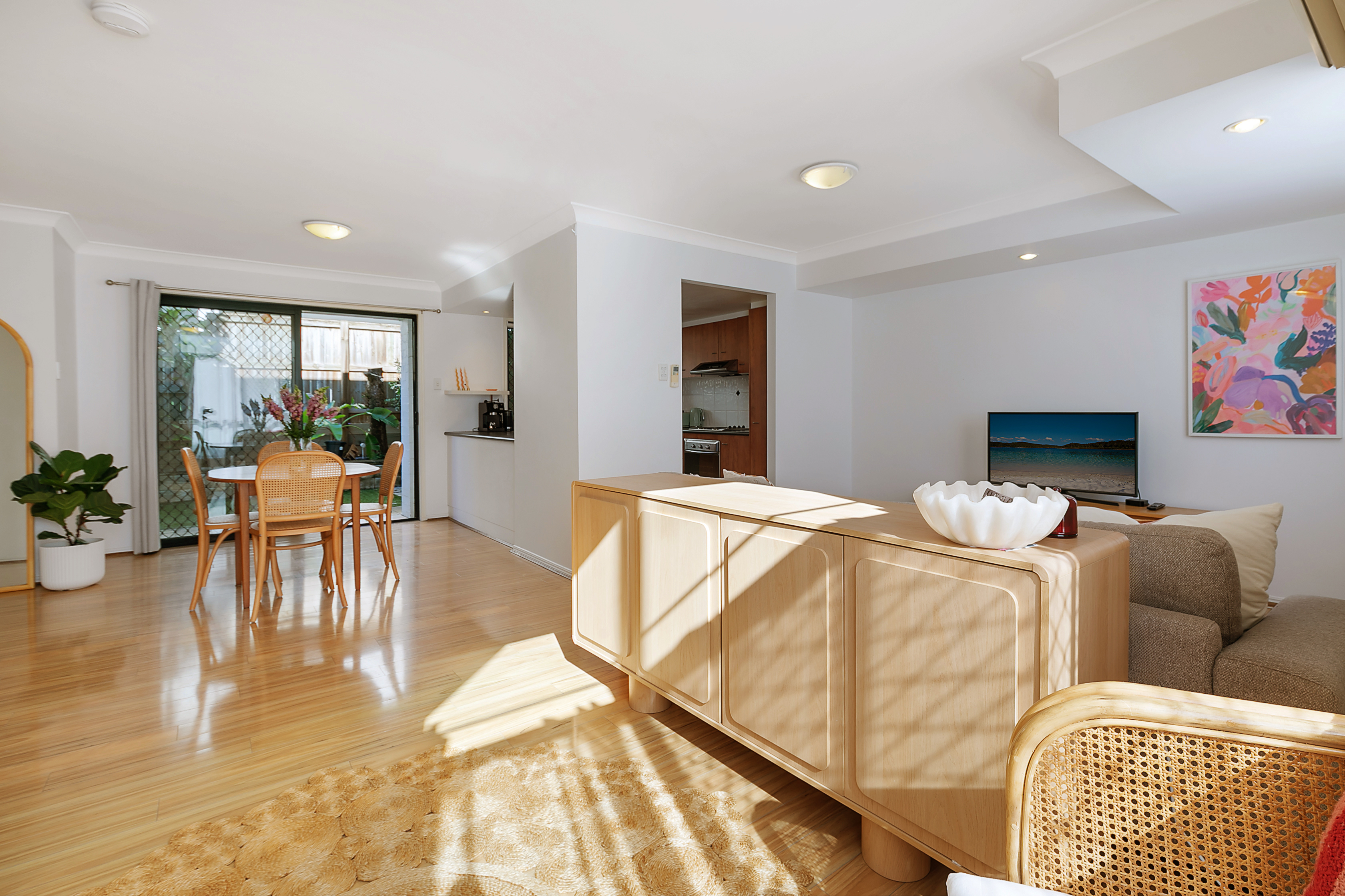 2/55 Jones Road, Carina Heights Sold by Aurora Property - image 2