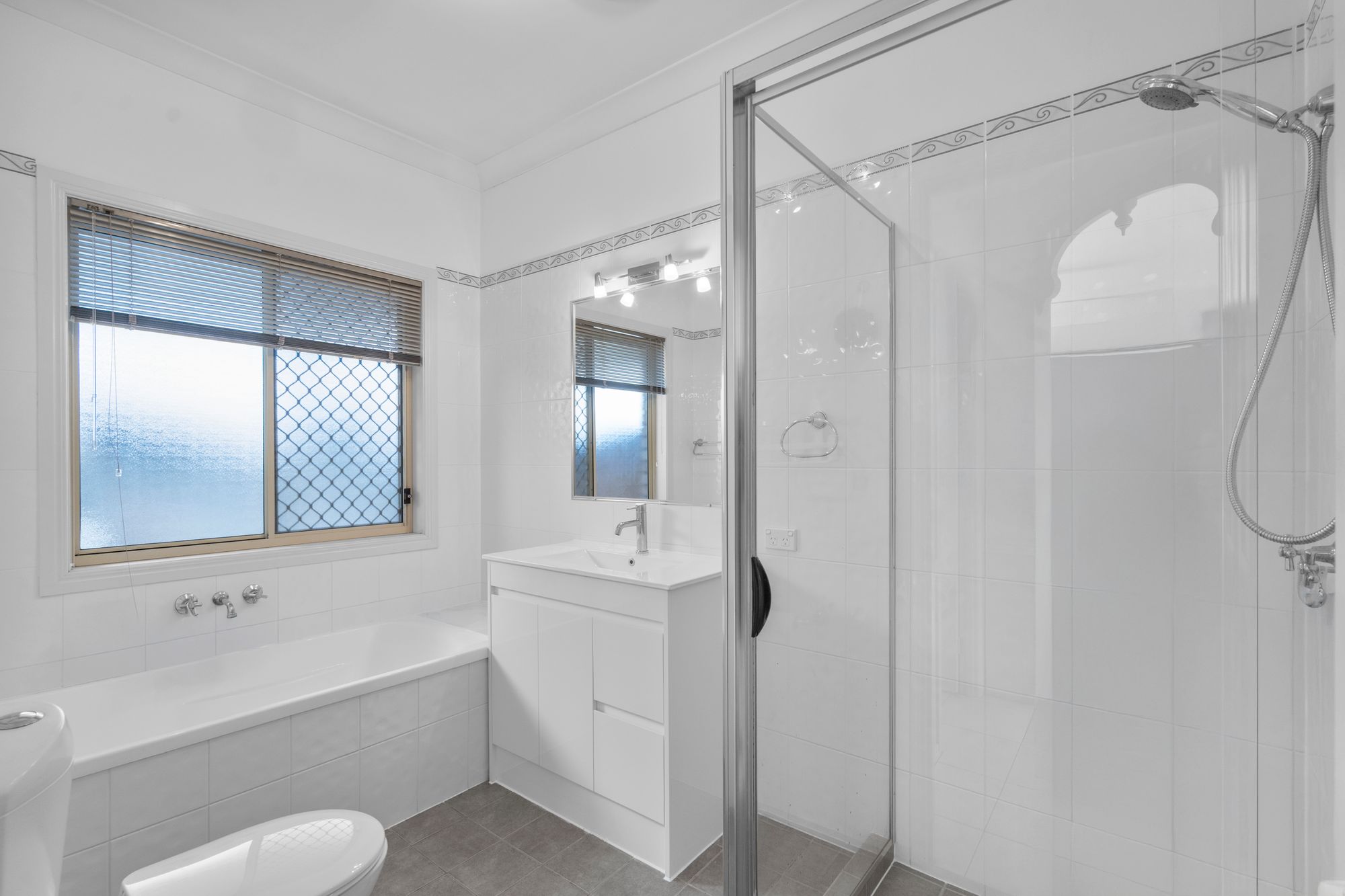 3 Treeview Lane, Springfield Lakes For Sale by Aurora Property - image 12