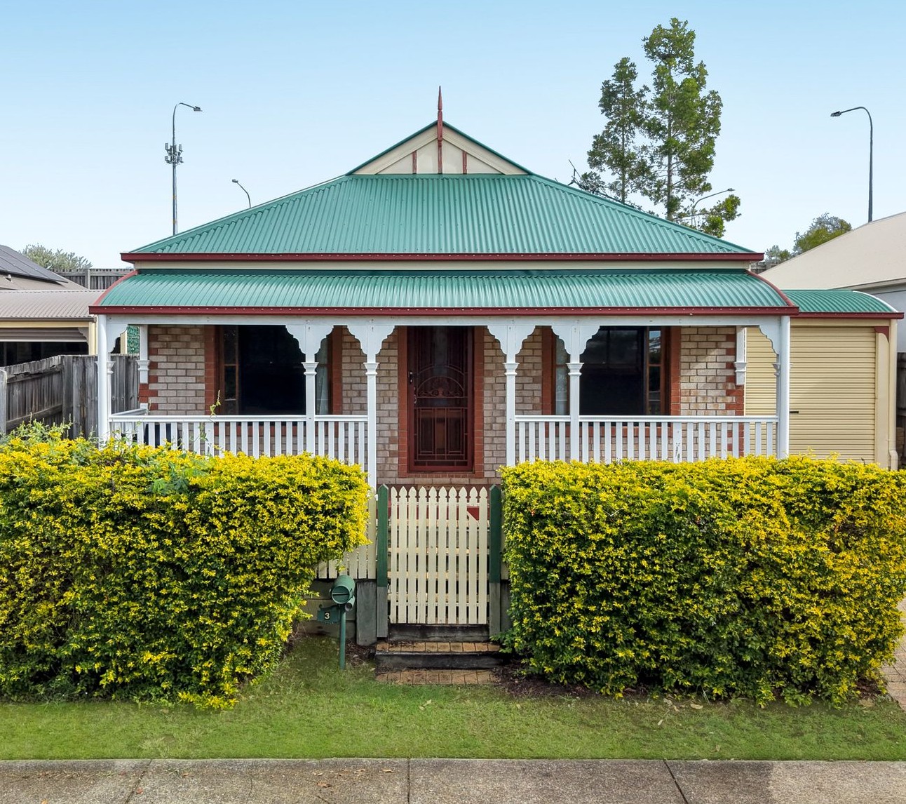 3 Treeview Lane, Springfield Lakes For Sale by Aurora Property