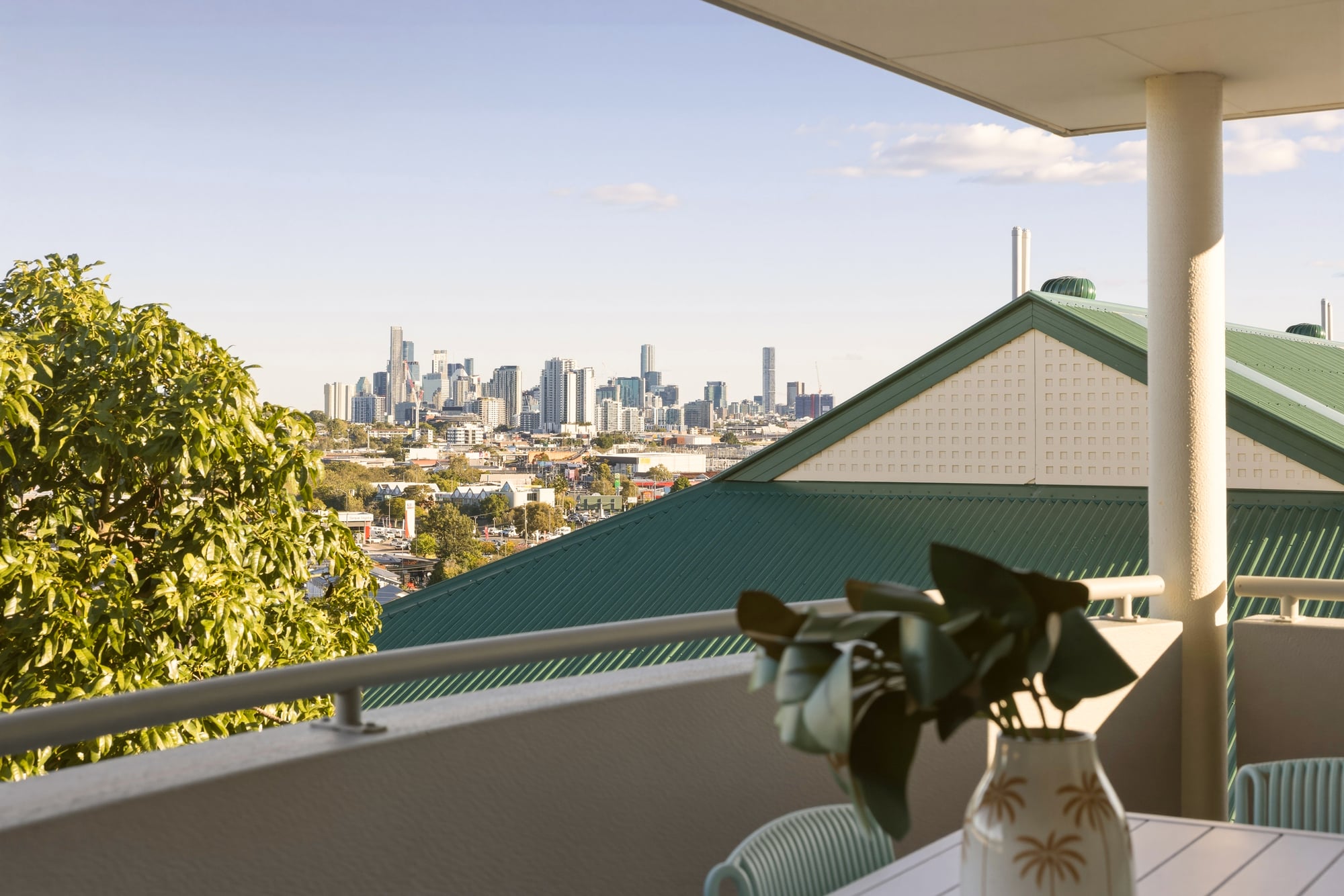 8/25 Whytecliffe Street, Albion For Sale by Aurora Property - image 2