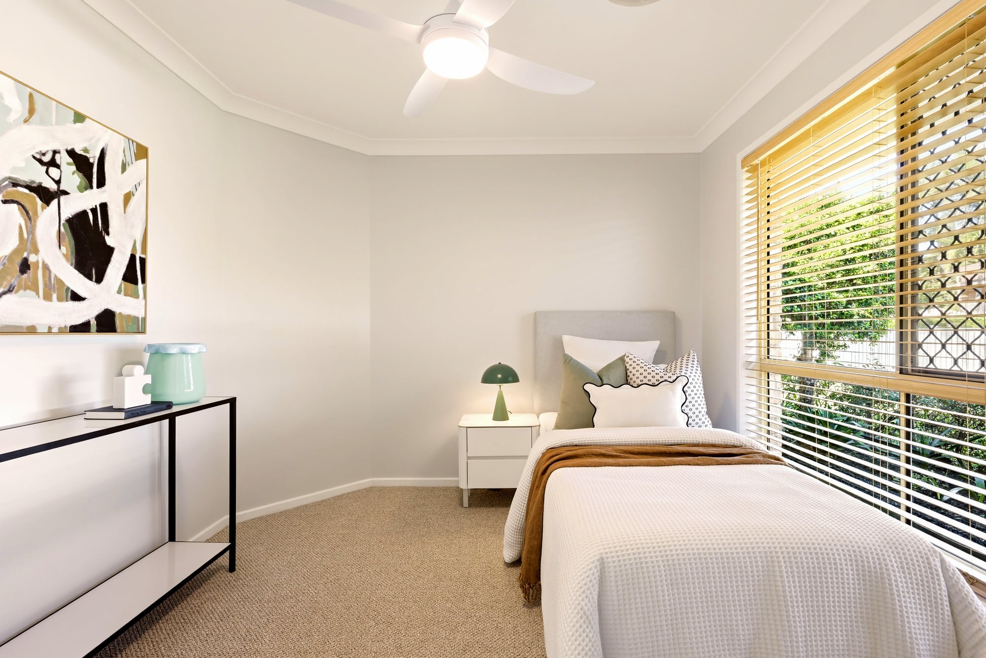 15 Suellen Close, Belmont For Sale by Aurora Property - image 21