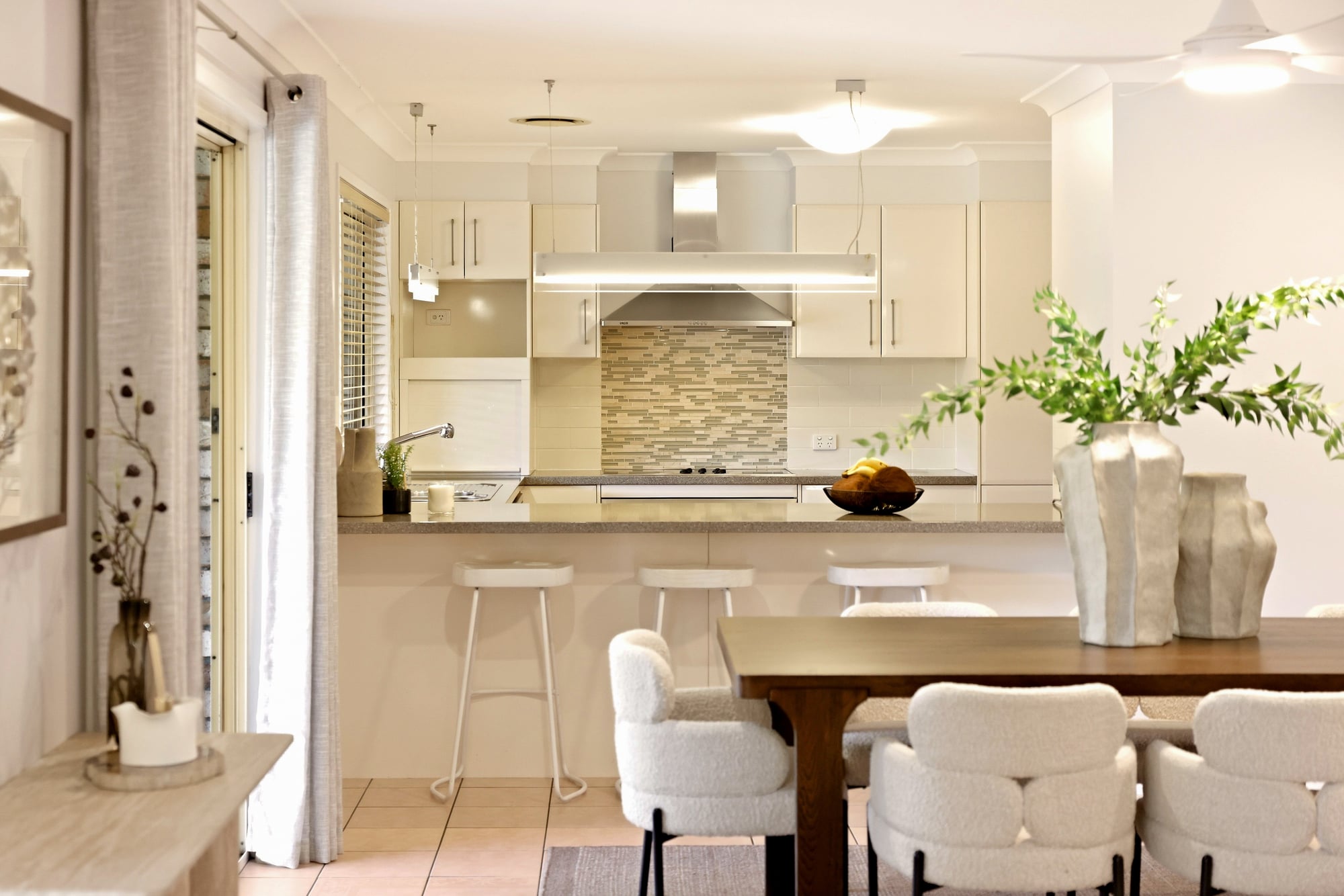 15 Suellen Close, Belmont For Sale by Aurora Property - image 5