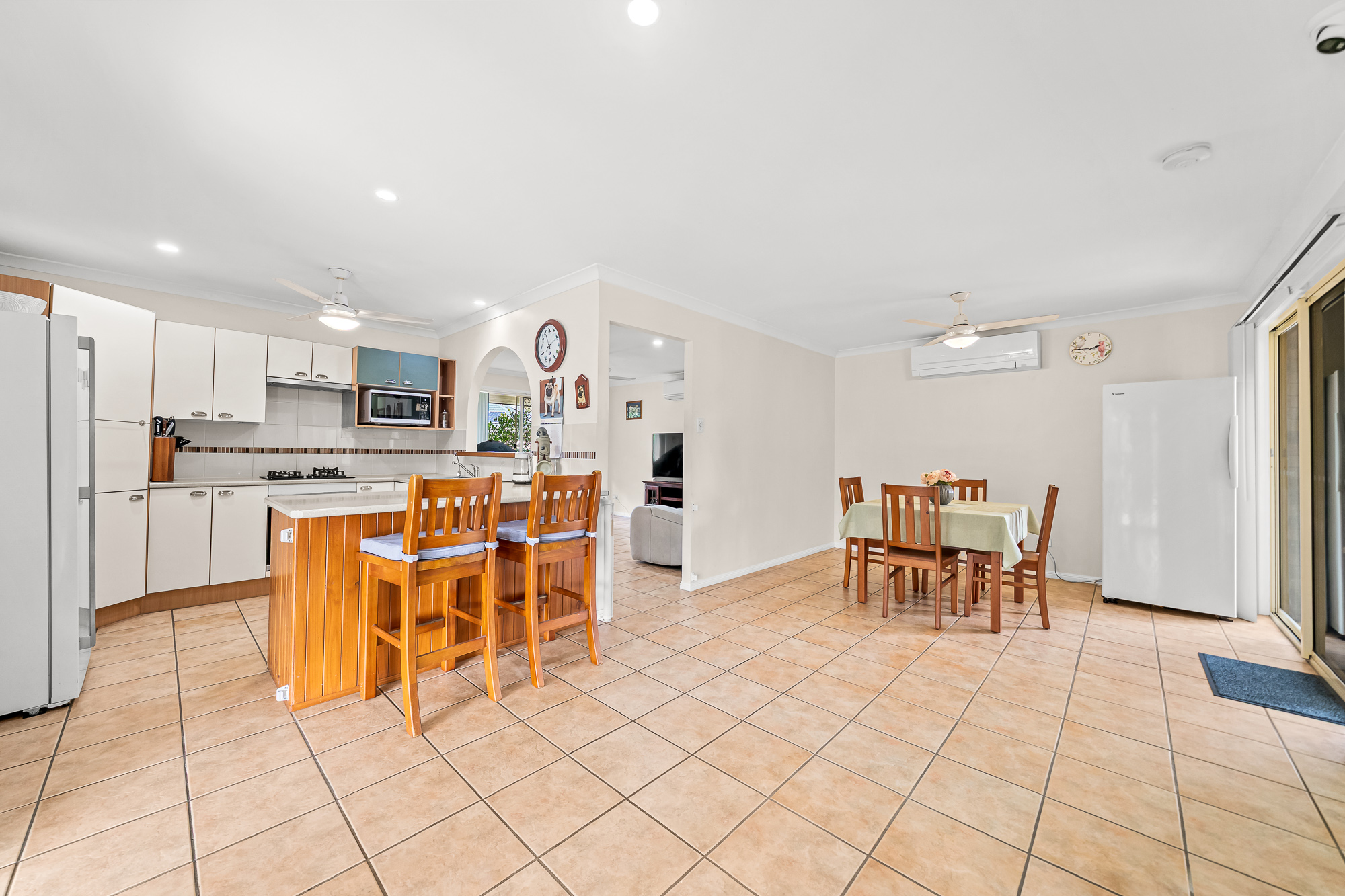 36 Lithfield Place, Loganholme For Sale by Aurora Property - image 2