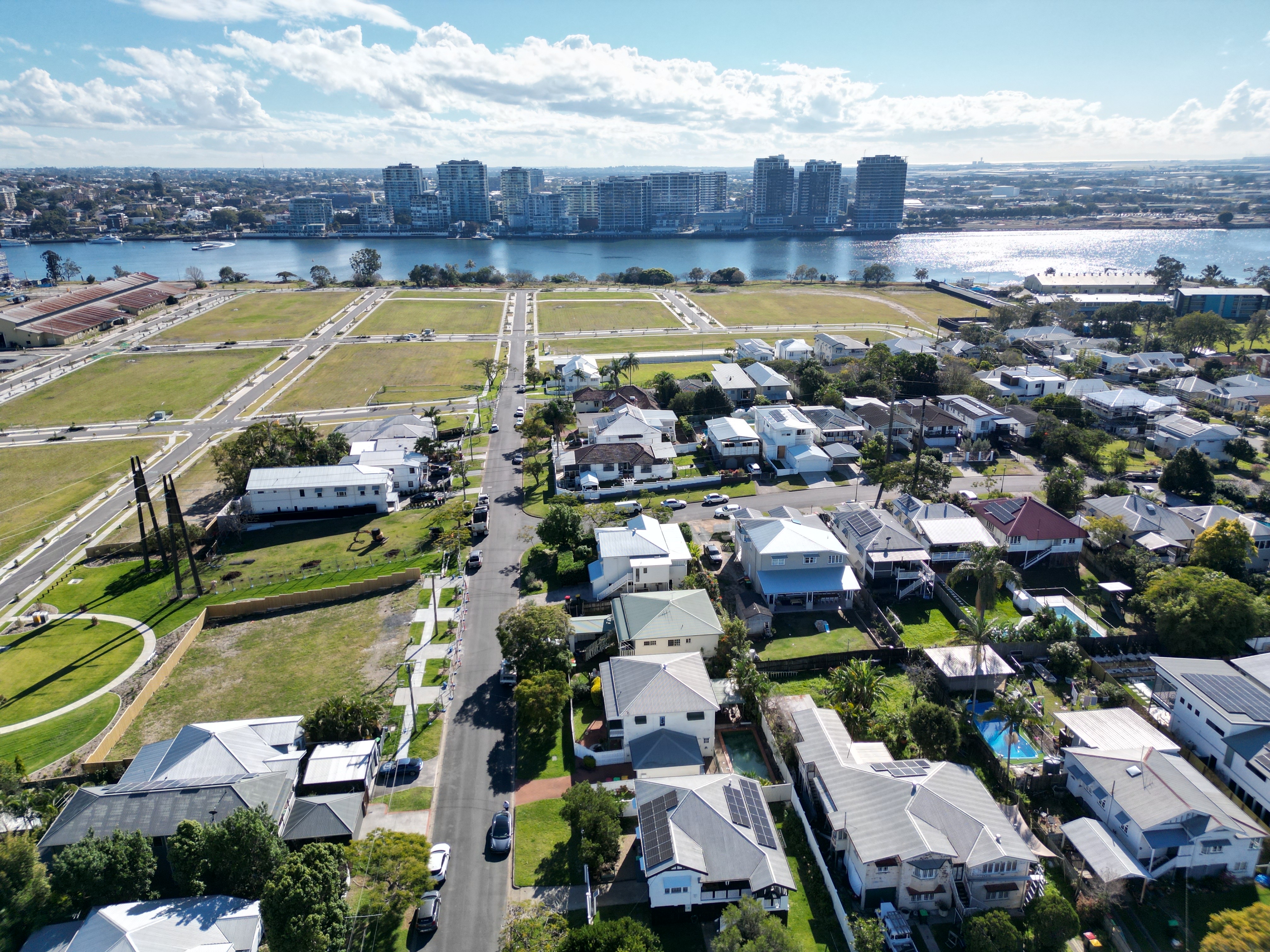 28 Baldwin Street, Bulimba For Sale by Aurora Property - image 24