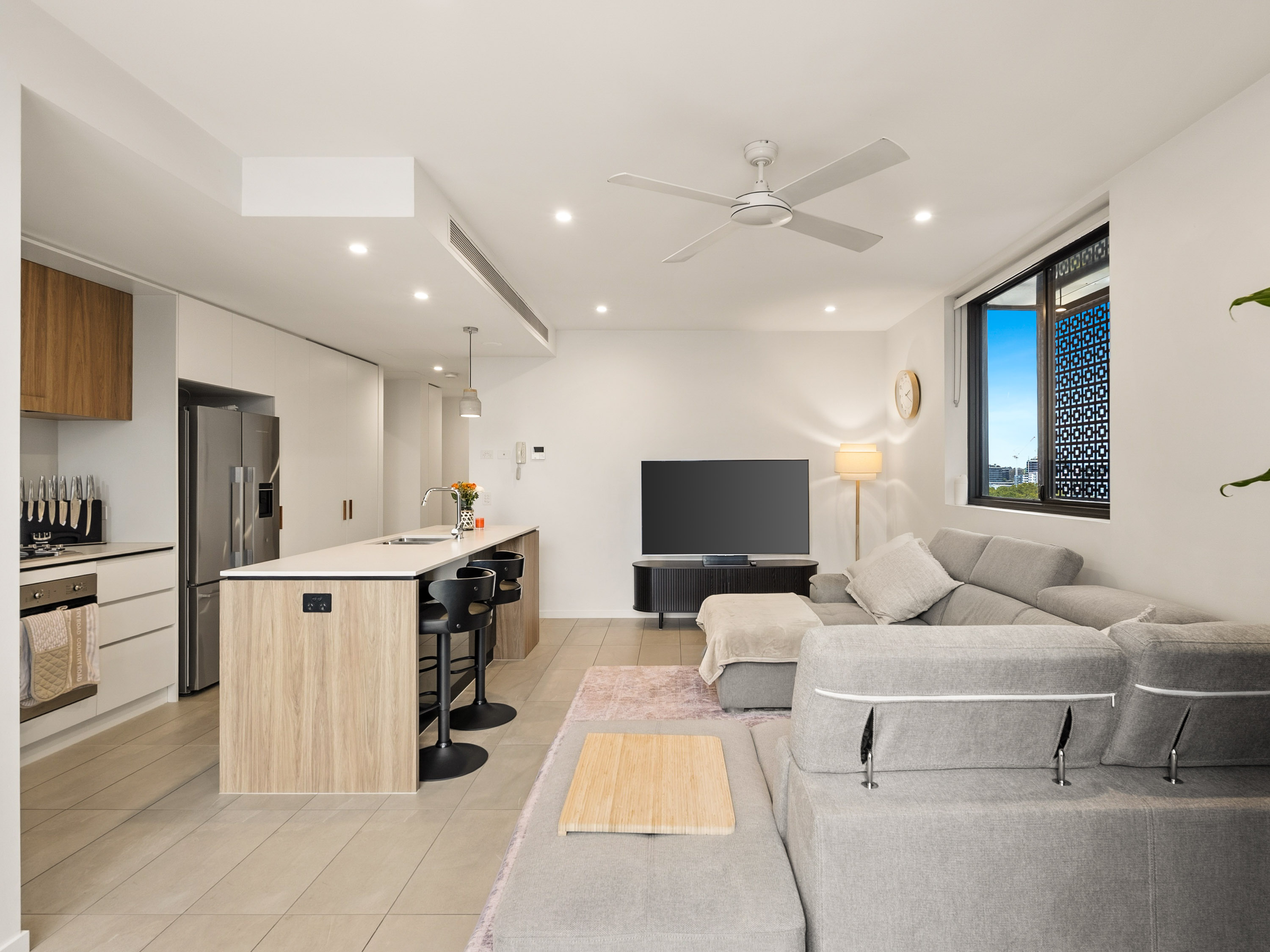 807/77 Jane Street, West End For Sale by Aurora Property - image 3