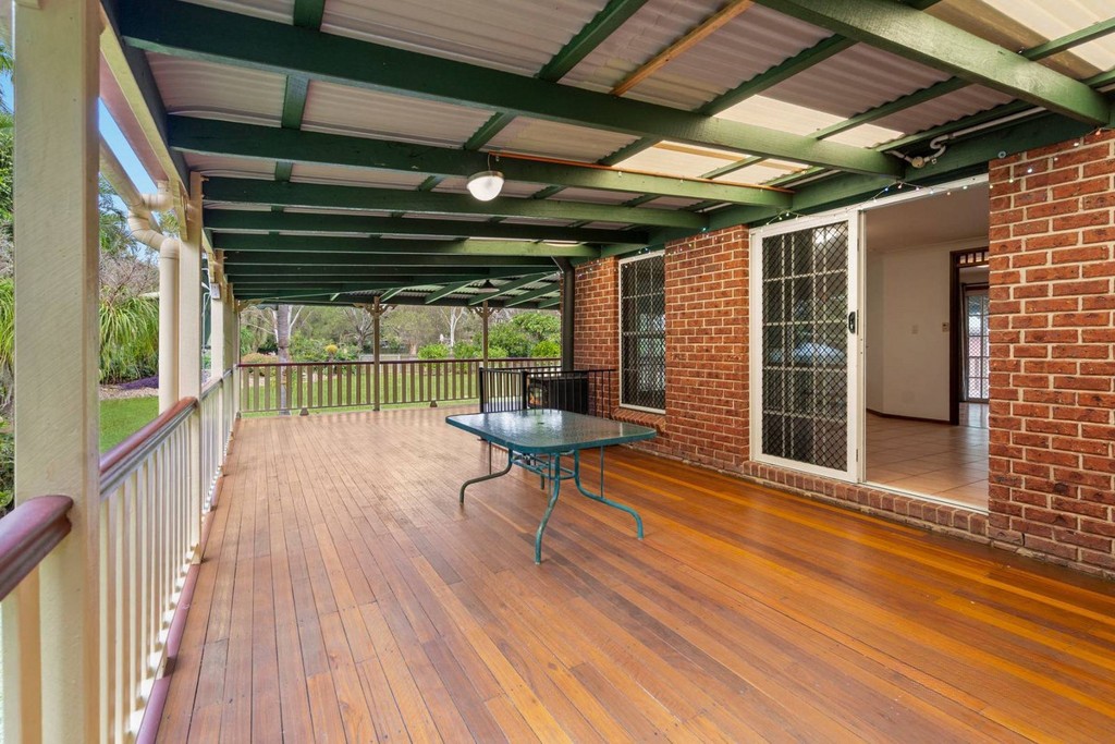 162A Birdwood Road, Holland Park West For Sale by Aurora Property - image 8