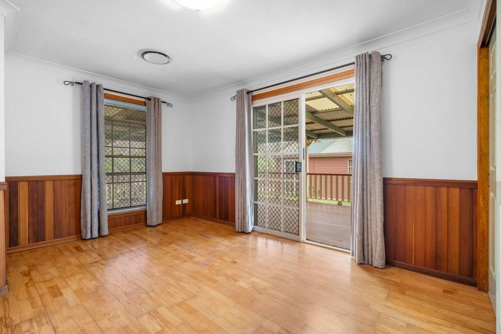 162A Birdwood Road, Holland Park West For Sale by Aurora Property - image 10