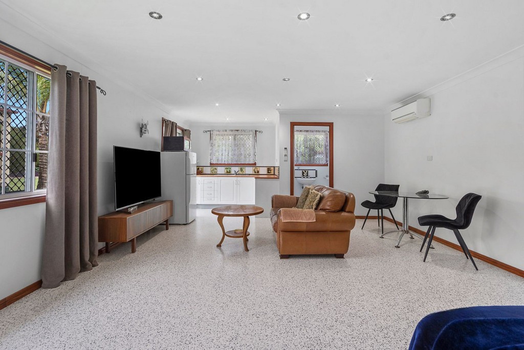 162A Birdwood Road, Holland Park West For Sale by Aurora Property - image 14