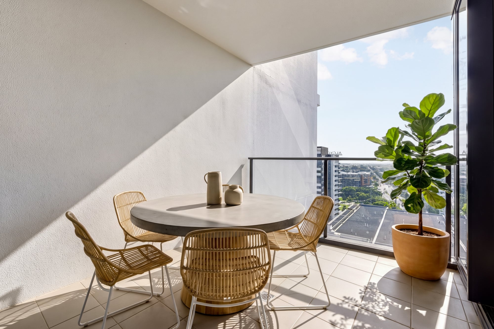 11407/7 Wharf Street, Hamilton For Sale by Aurora Property - image 3