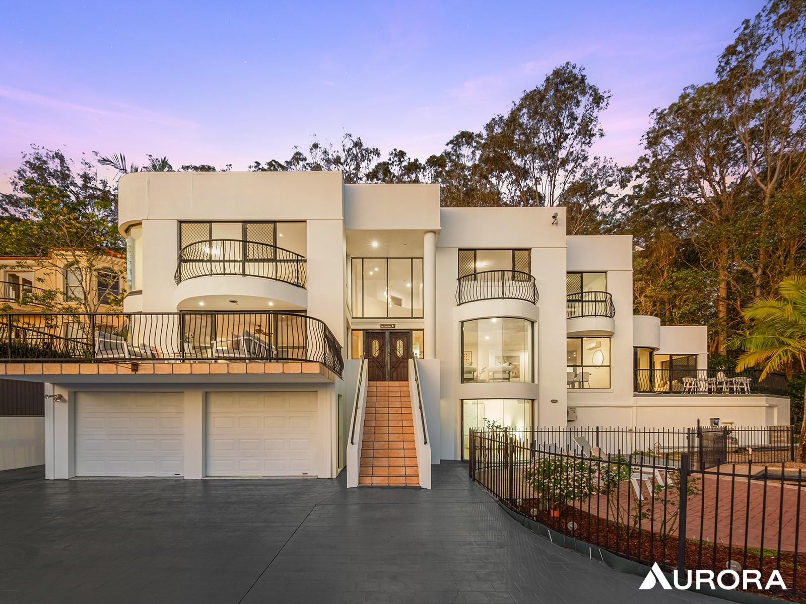 39 Hannah Street, Mount Ommaney, Mount Ommaney - Image 1