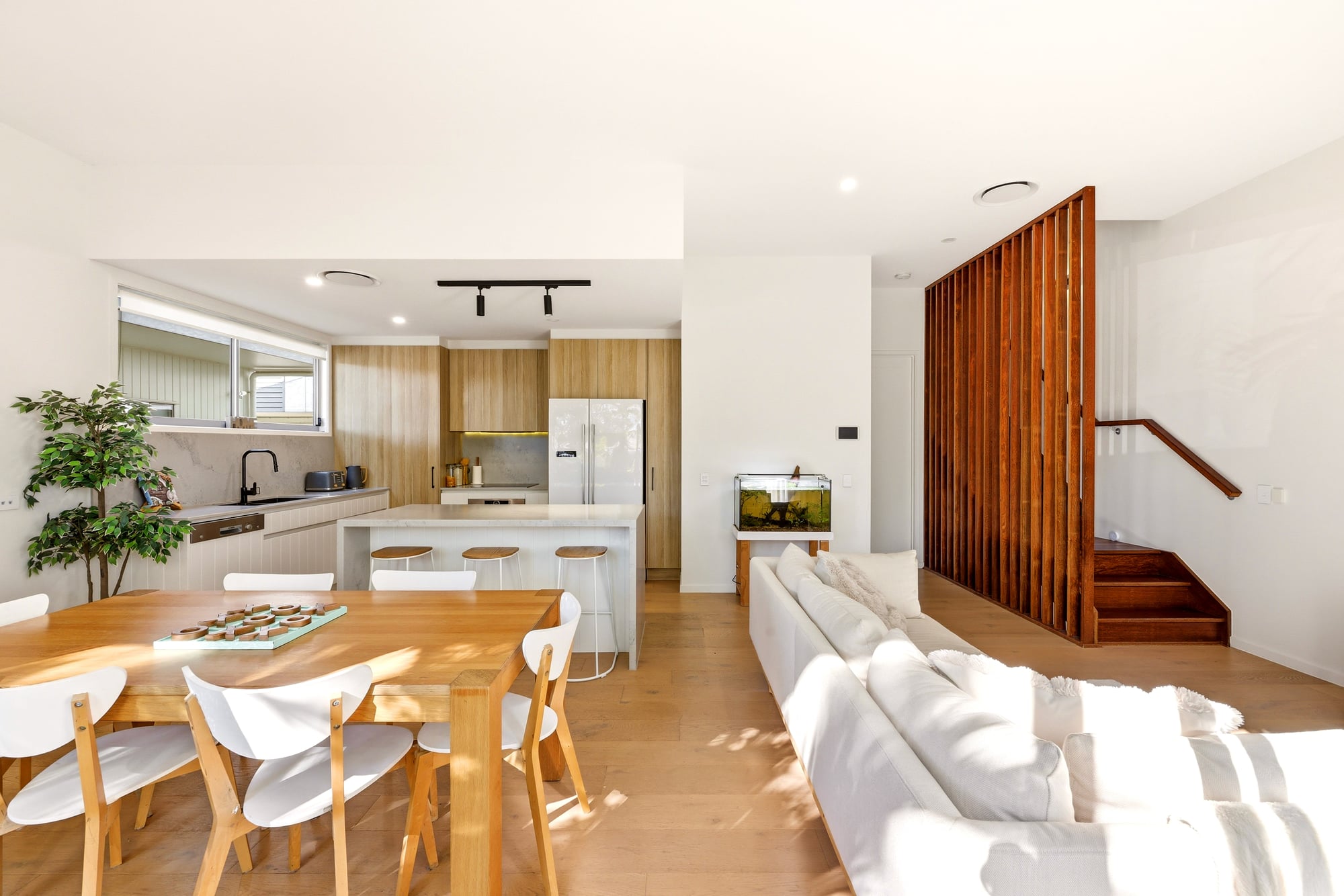 56 Dutton Street, Hawthorne For Sale by Aurora Property - image 2