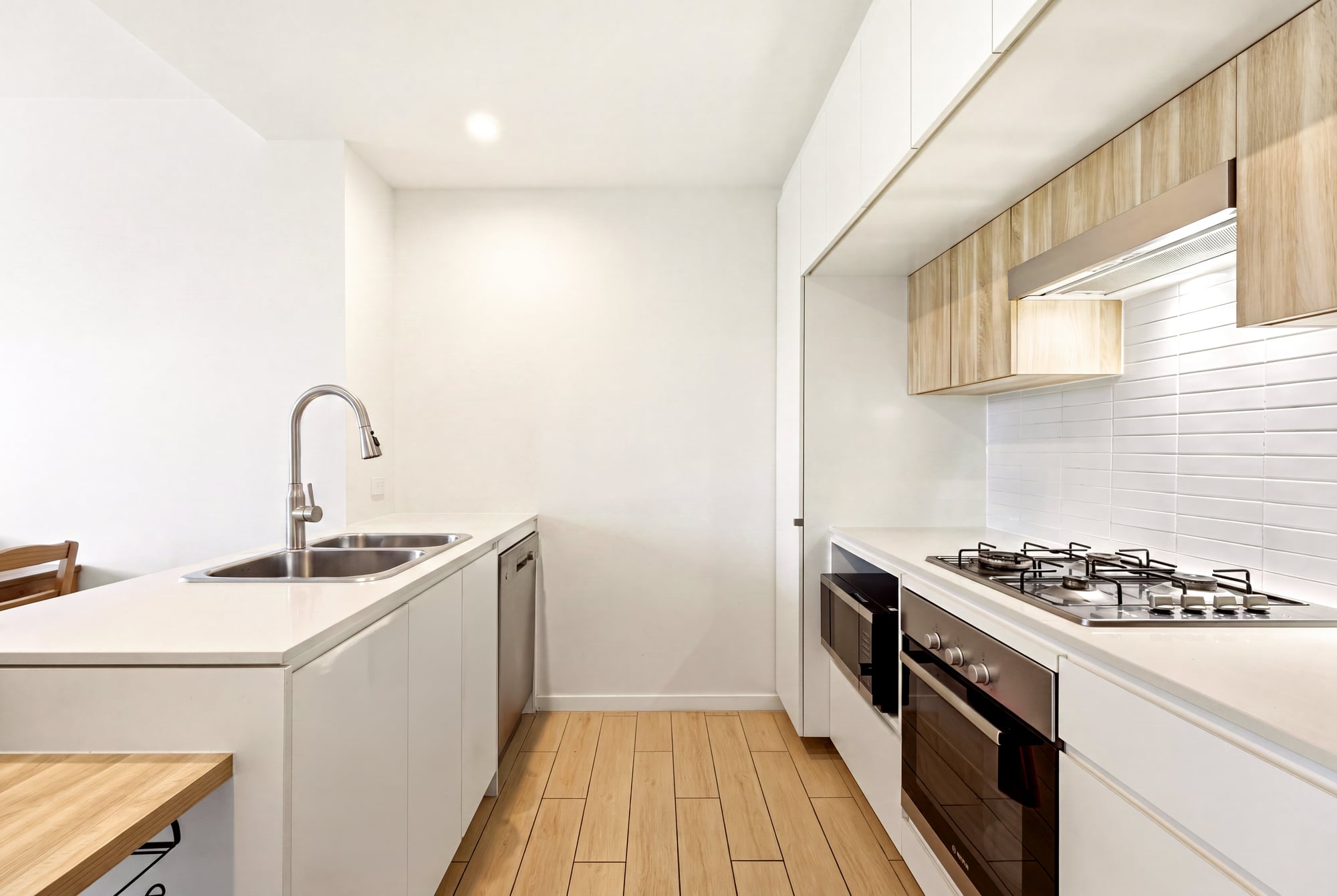 50403/37B Harbour Road, Hamilton Sold by Aurora Property - image 7