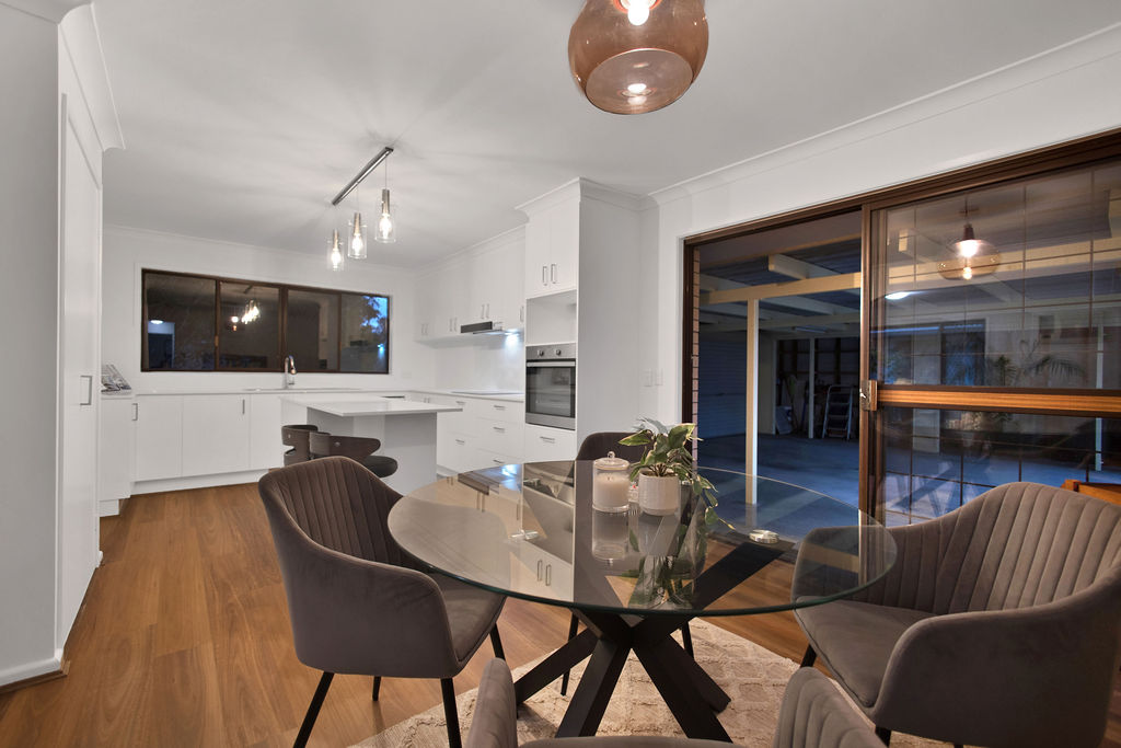 42 Cadogan Street, Carindale For Sale by Aurora Property - image 6
