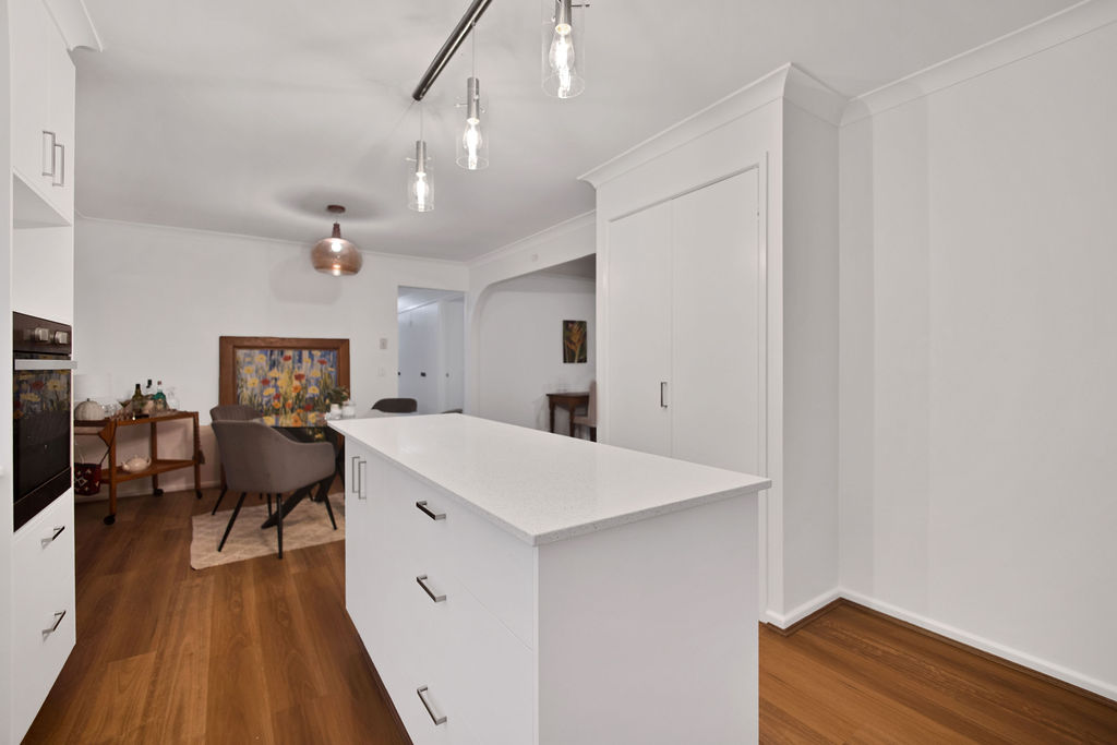 42 Cadogan Street, Carindale For Sale by Aurora Property - image 5