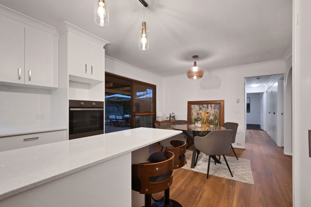 42 Cadogan Street, Carindale For Sale by Aurora Property - image 4