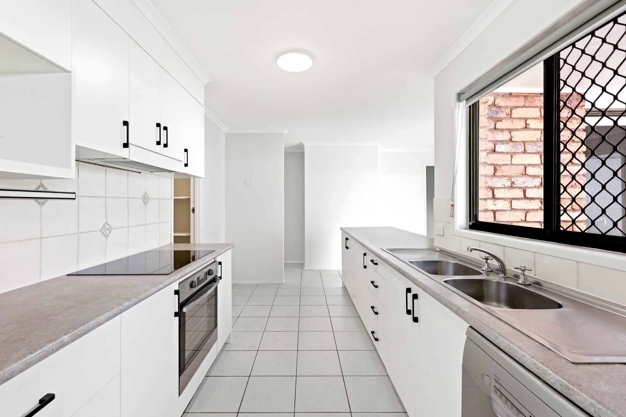 3 Weekes Road, Carindale For Sale by Aurora Property - image 7