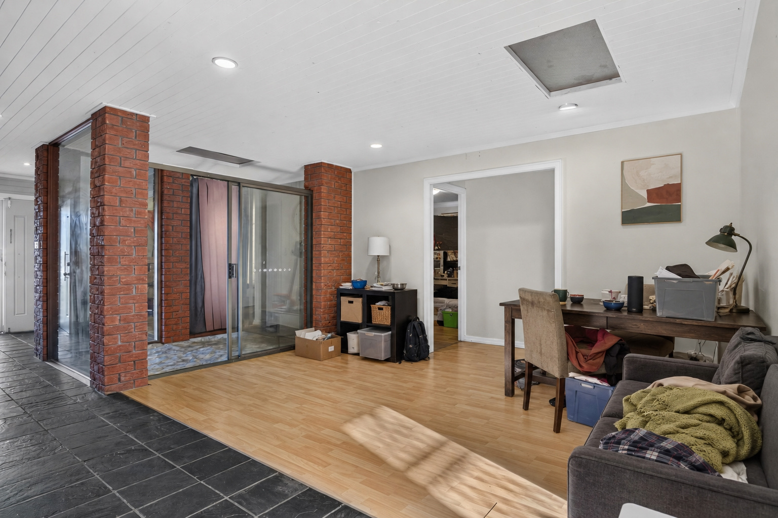 11 Evander Street, Sunnybank Hills Auction by Aurora Property - image 1