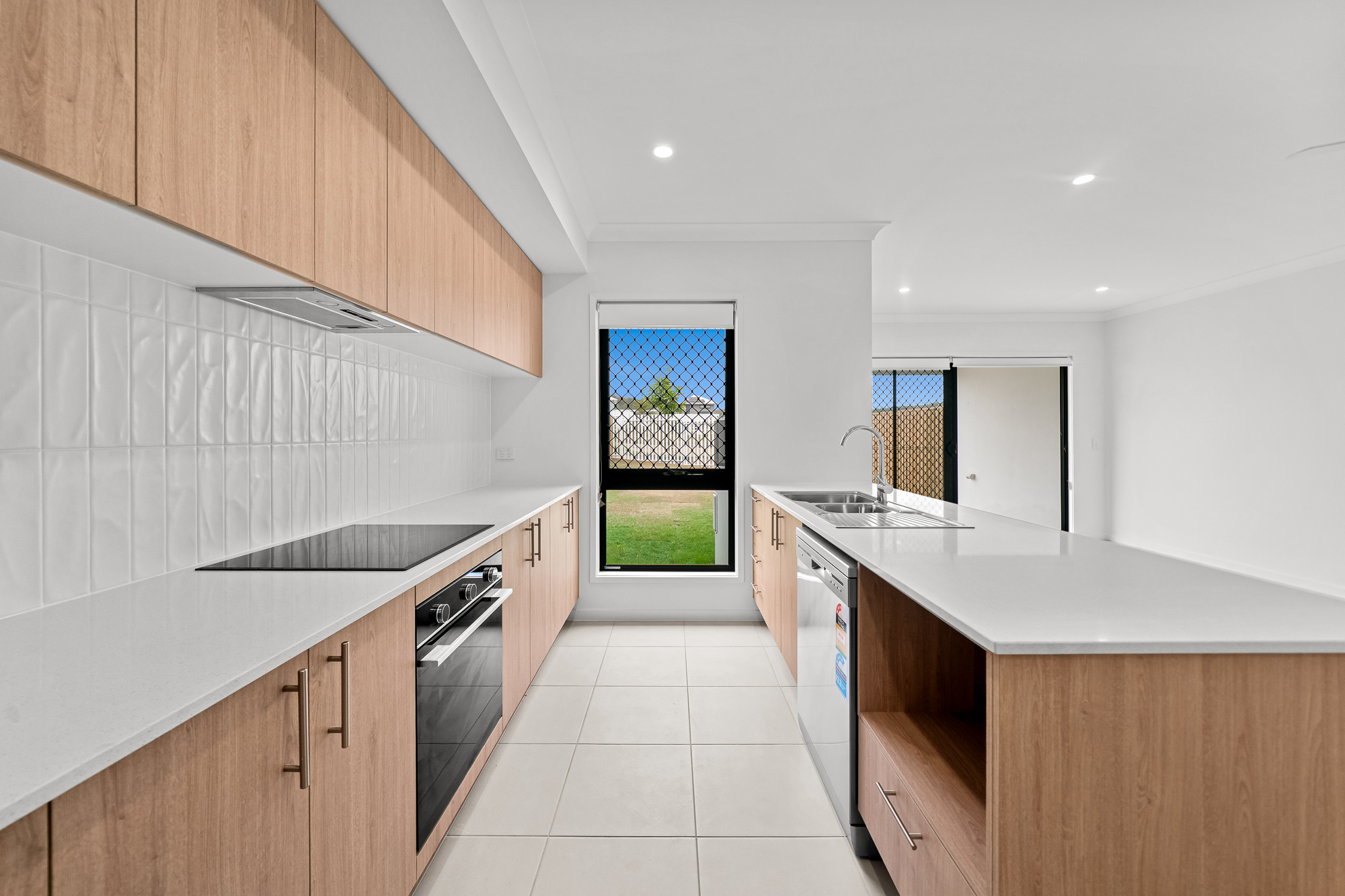 41 Murchison Street, White Rock For Sale by Aurora Property - image 6