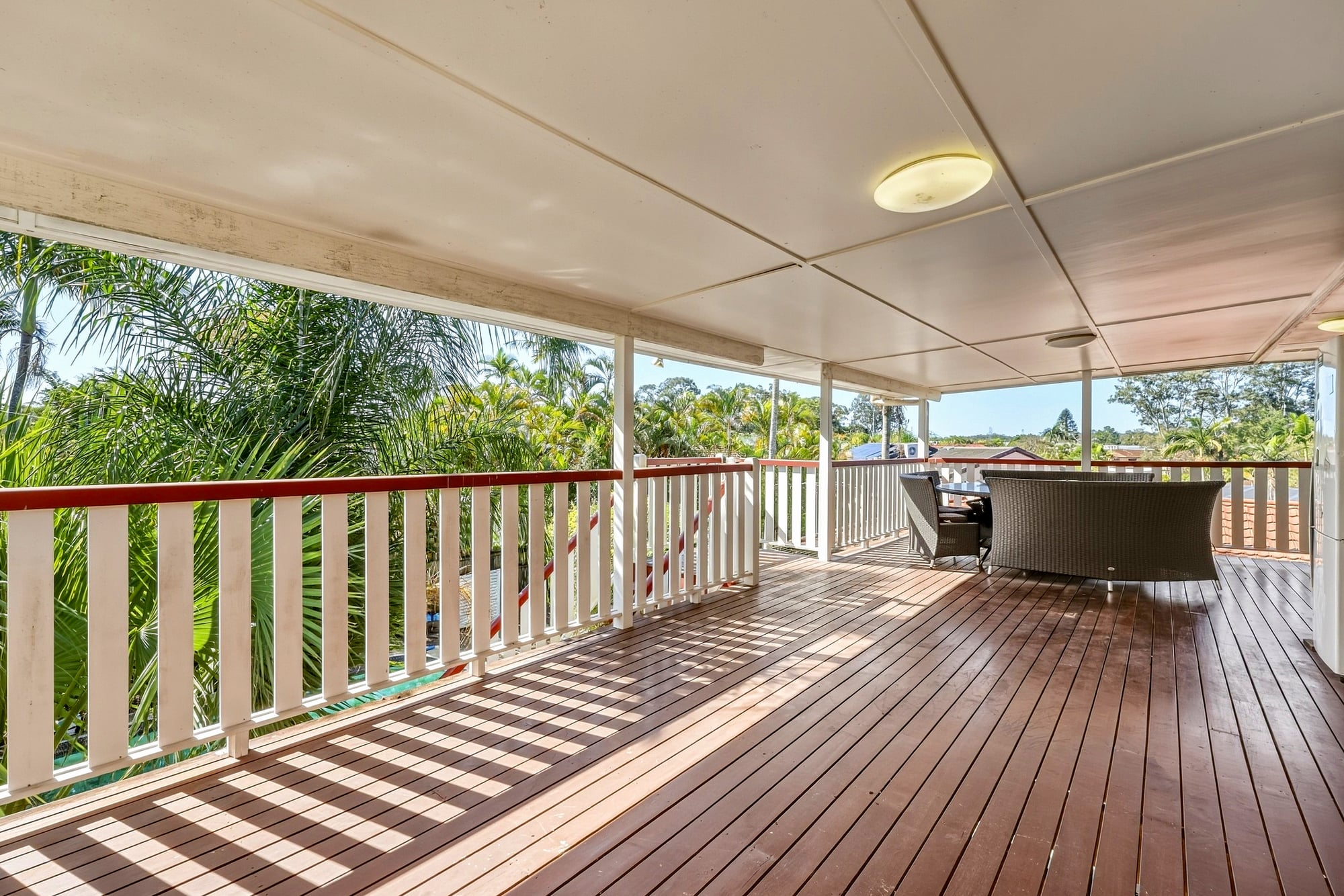 5 Whitecastle Street, Carindale Auction by Aurora Property - image 9