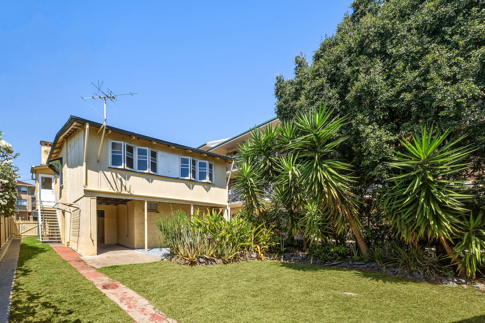 48 Eighth Avenue, Coorparoo For Sale by Aurora Property - image 19