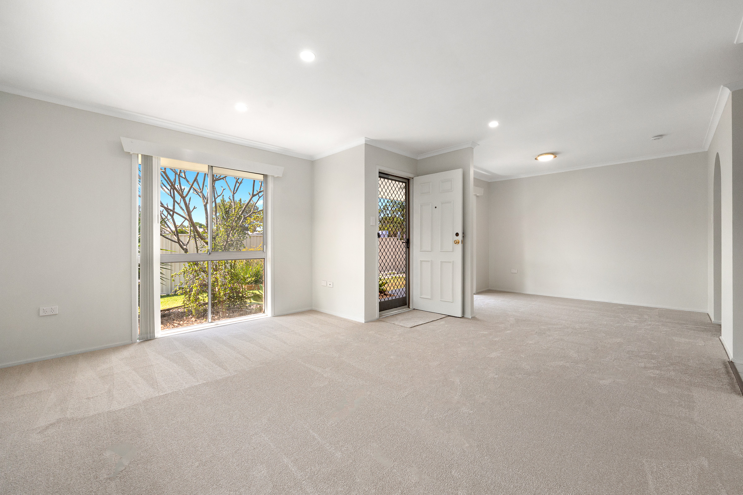 107 Bridgnorth Street, Carindale For Sale by Aurora Property - image 5