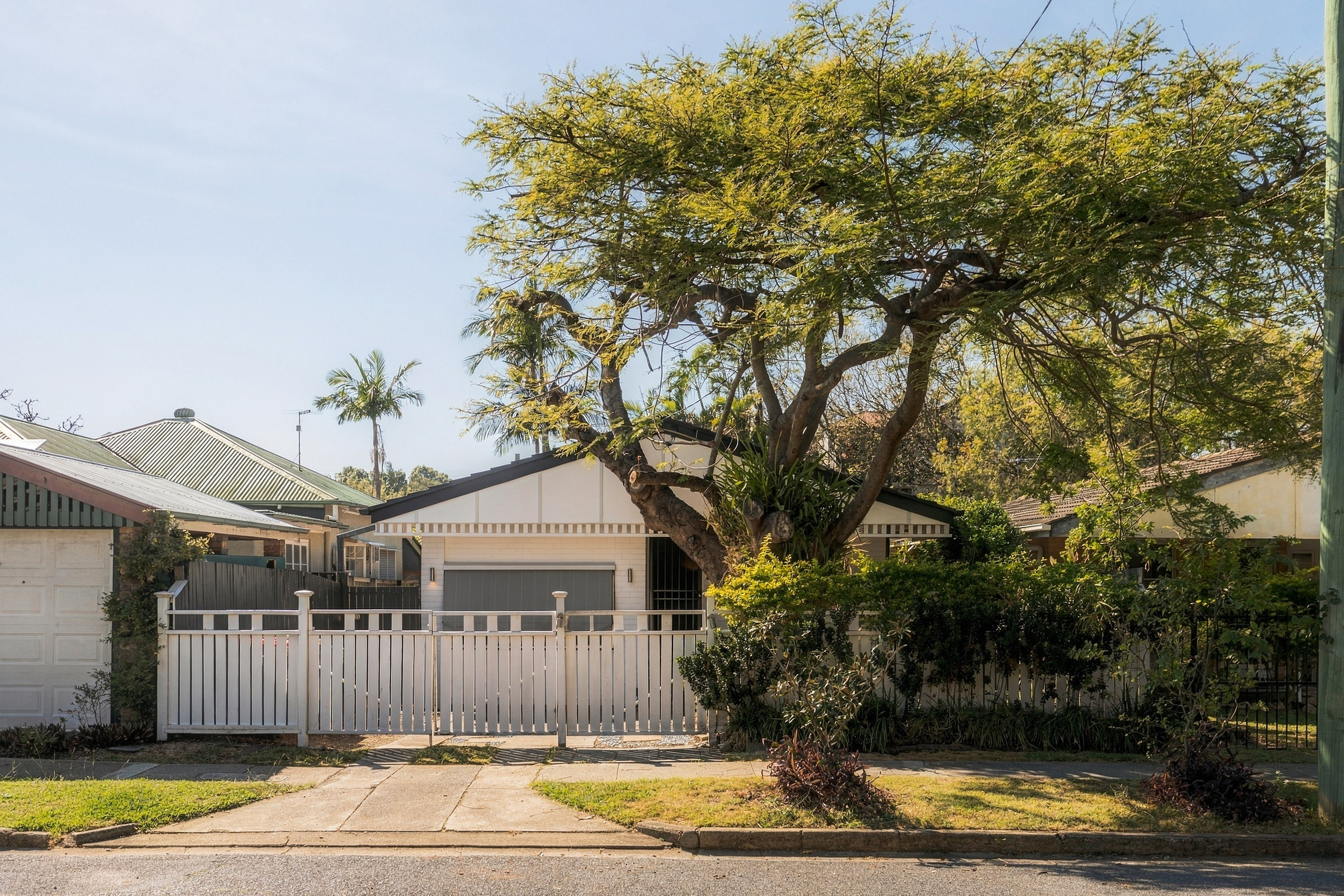 29 Alma Road, Clayfield For Sale by Aurora Property - image 2