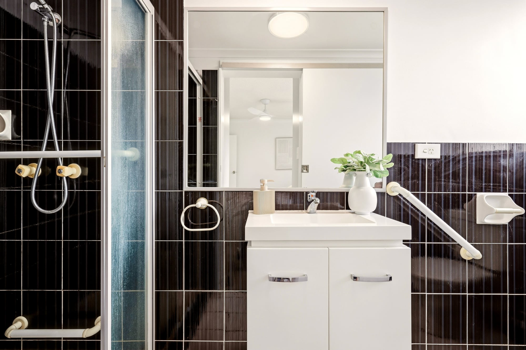 5/63 Shakespeare Street, Coorparoo For Sale by Aurora Property - image 13