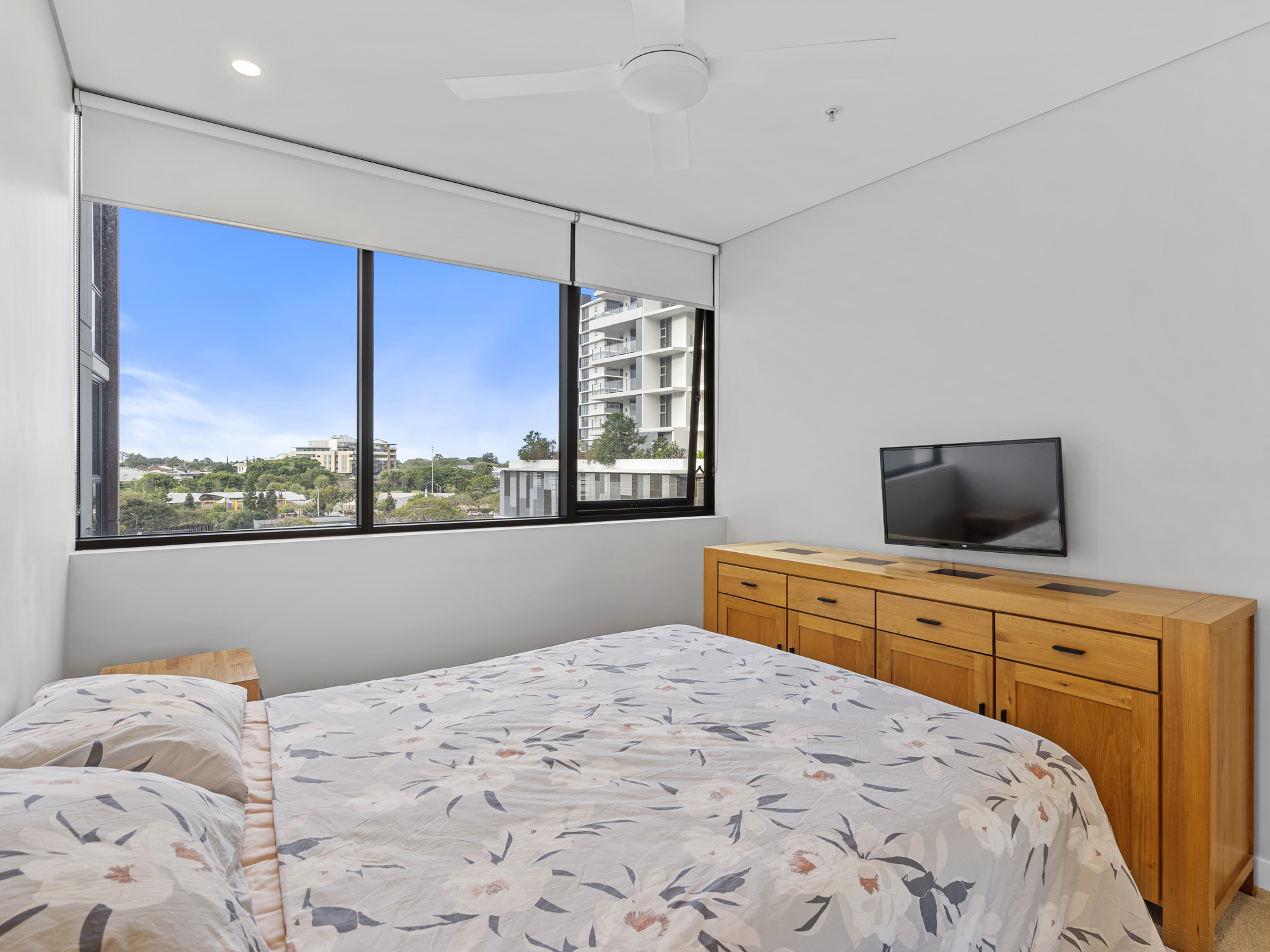 20410/37D Harbour Rd, Hamilton For Sale by Aurora Property - image 9