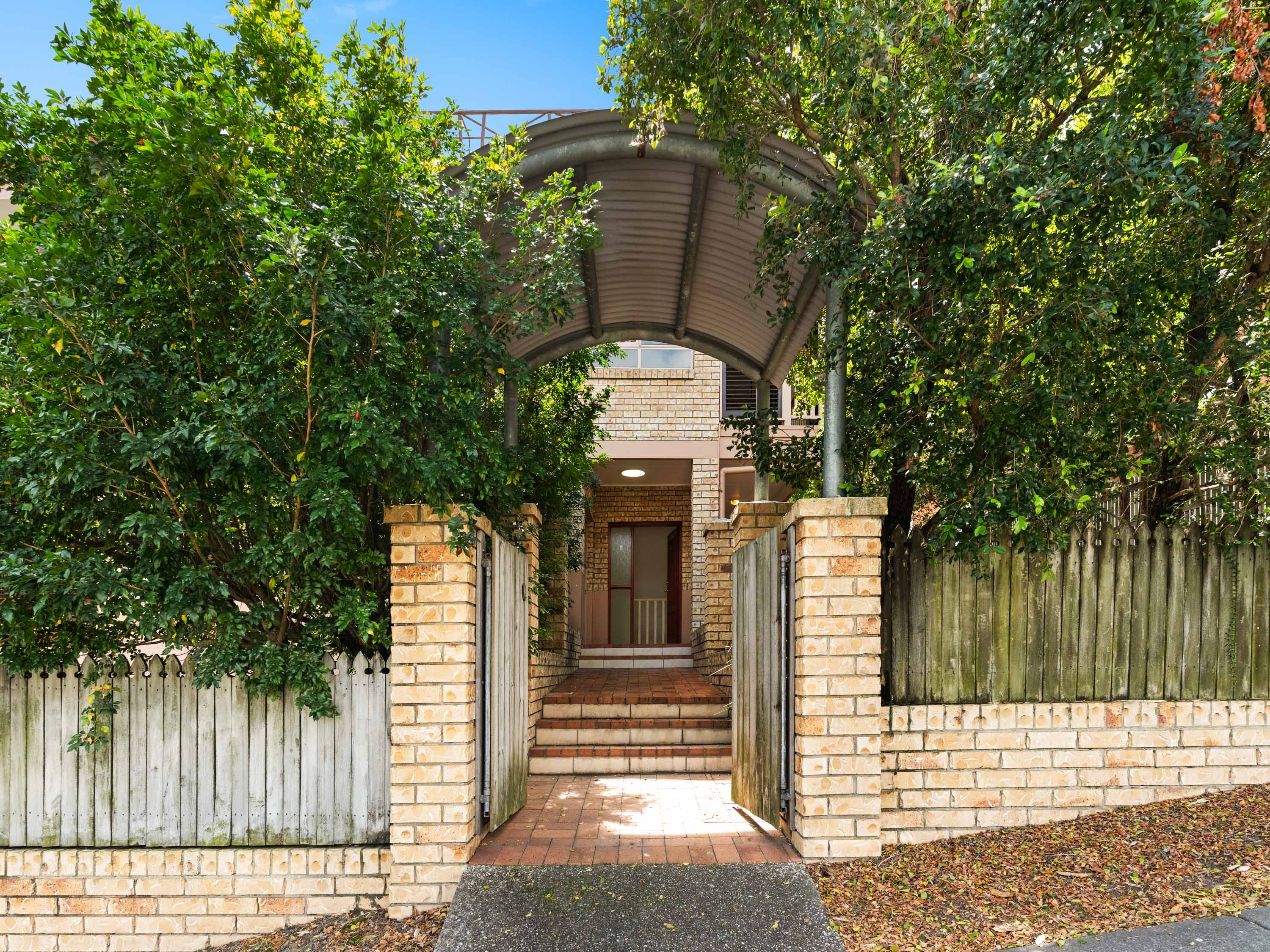 6/23 Finney Road, Indooroopilly For Sale by Aurora Property - image 4