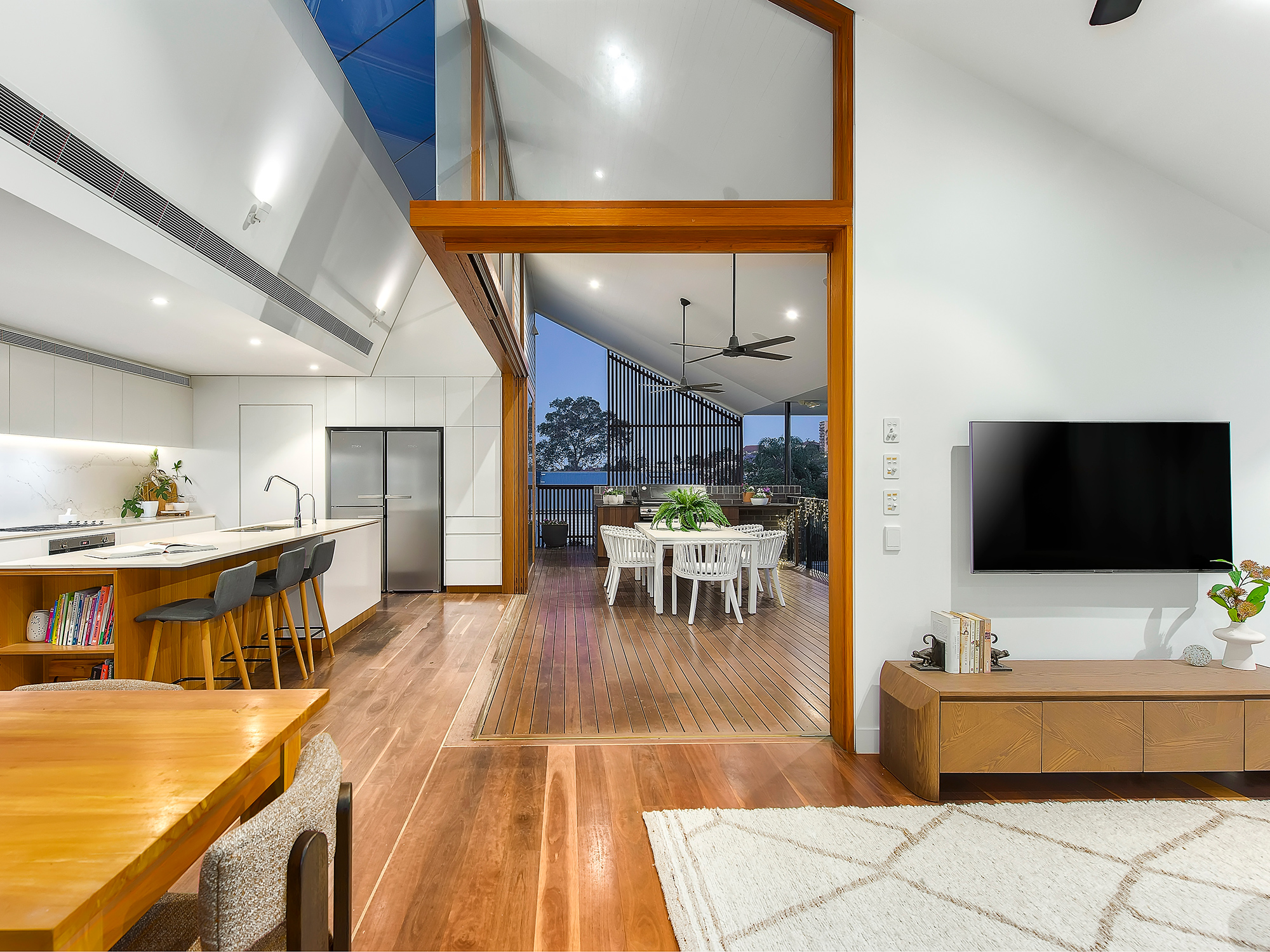15 Crescent Road, Kelvin Grove Auction by Aurora Property - image 10