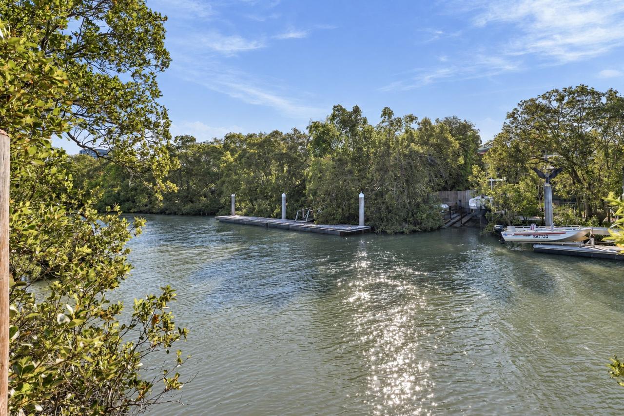 41 Gillan Street, Norman Park For Sale by Aurora Property - image 15