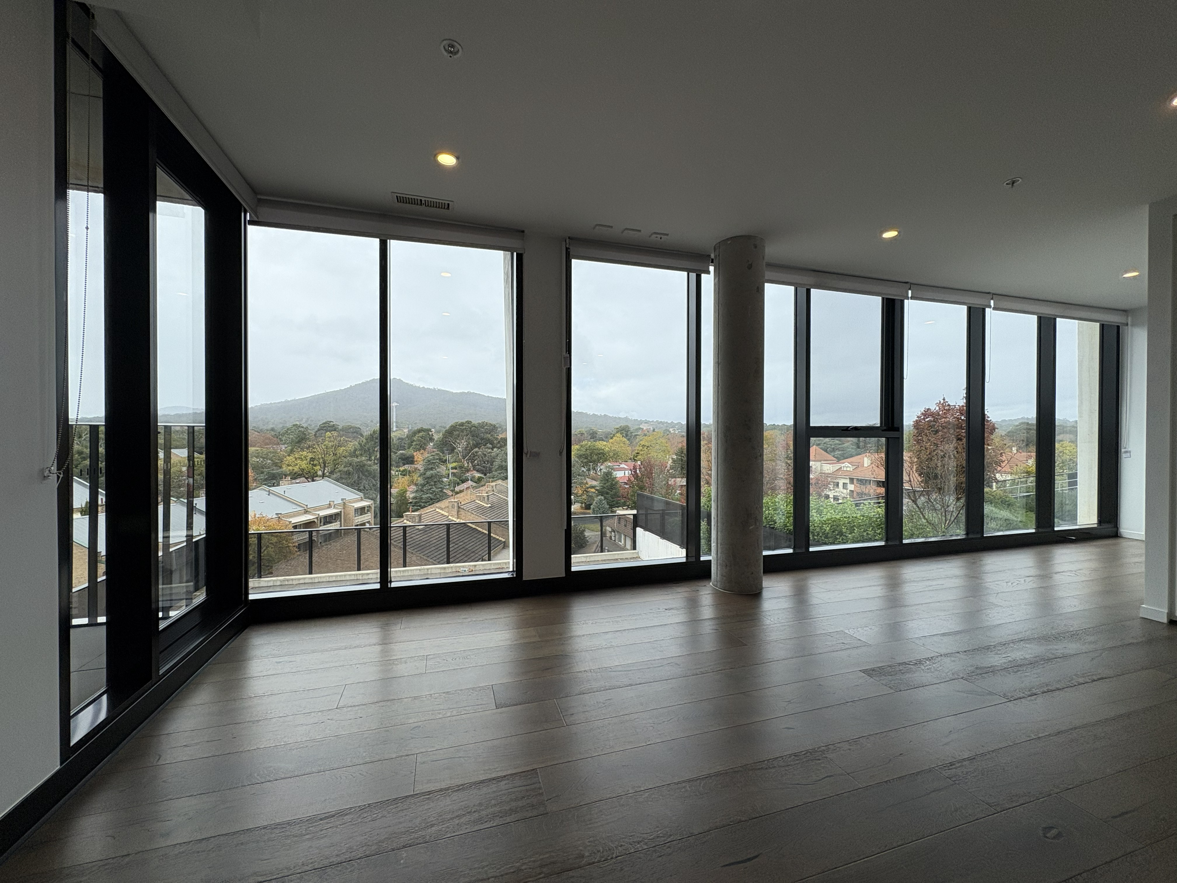 Modern 2 Bedroom Apartment in Metropol 3