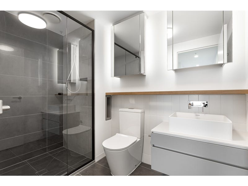 3 Bedroom, 2 bathrooms and 2 car spaces