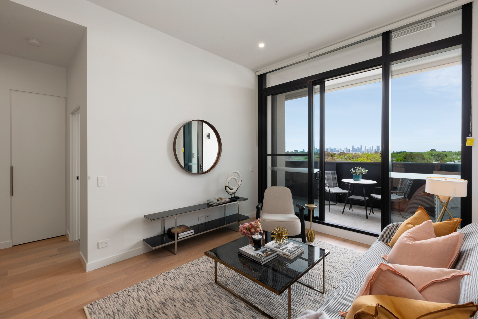 **Chic 1-Bedroom House for Lease in Alphington - $416 week**