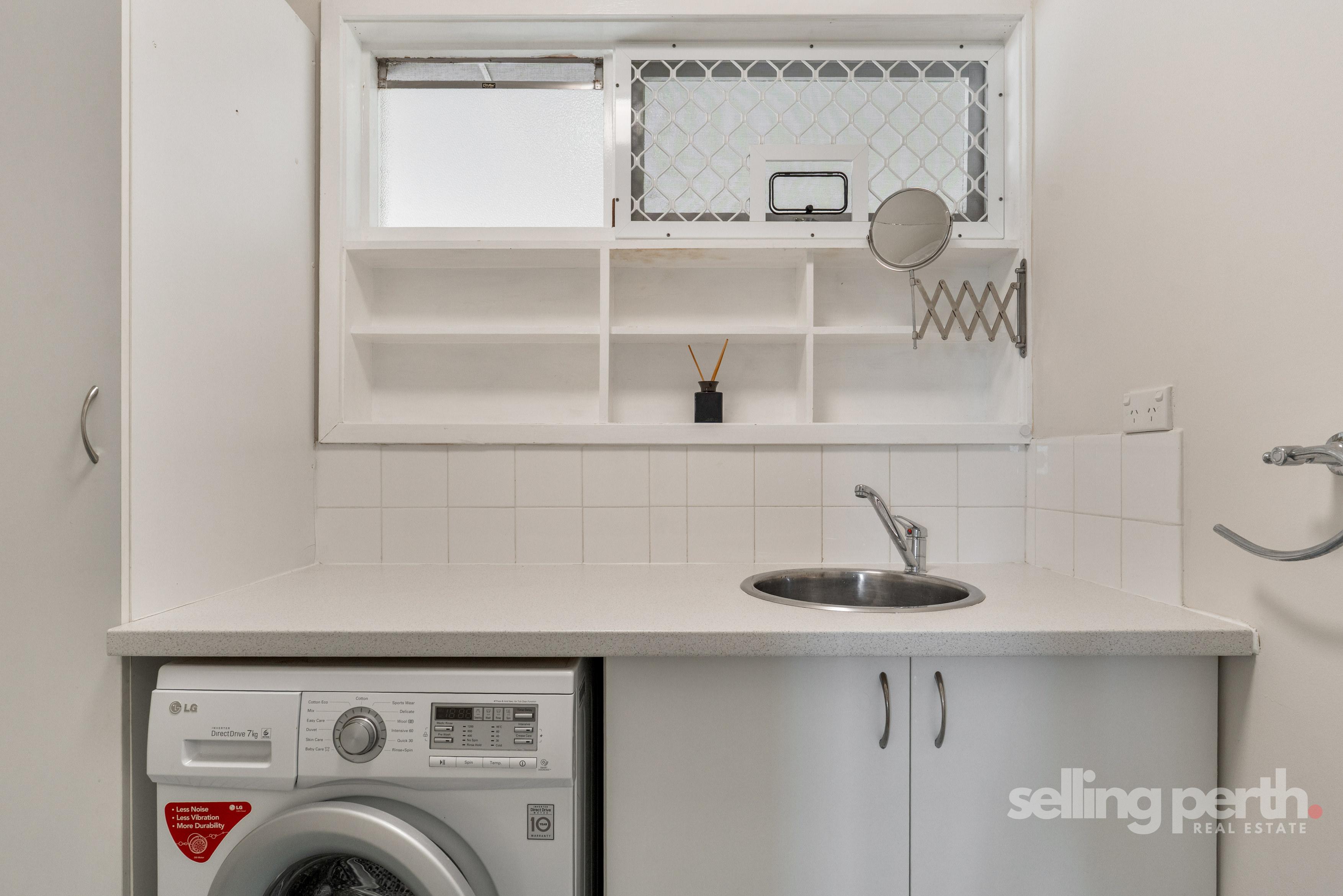 11 / 52 Sackville Terrace, Scarborough