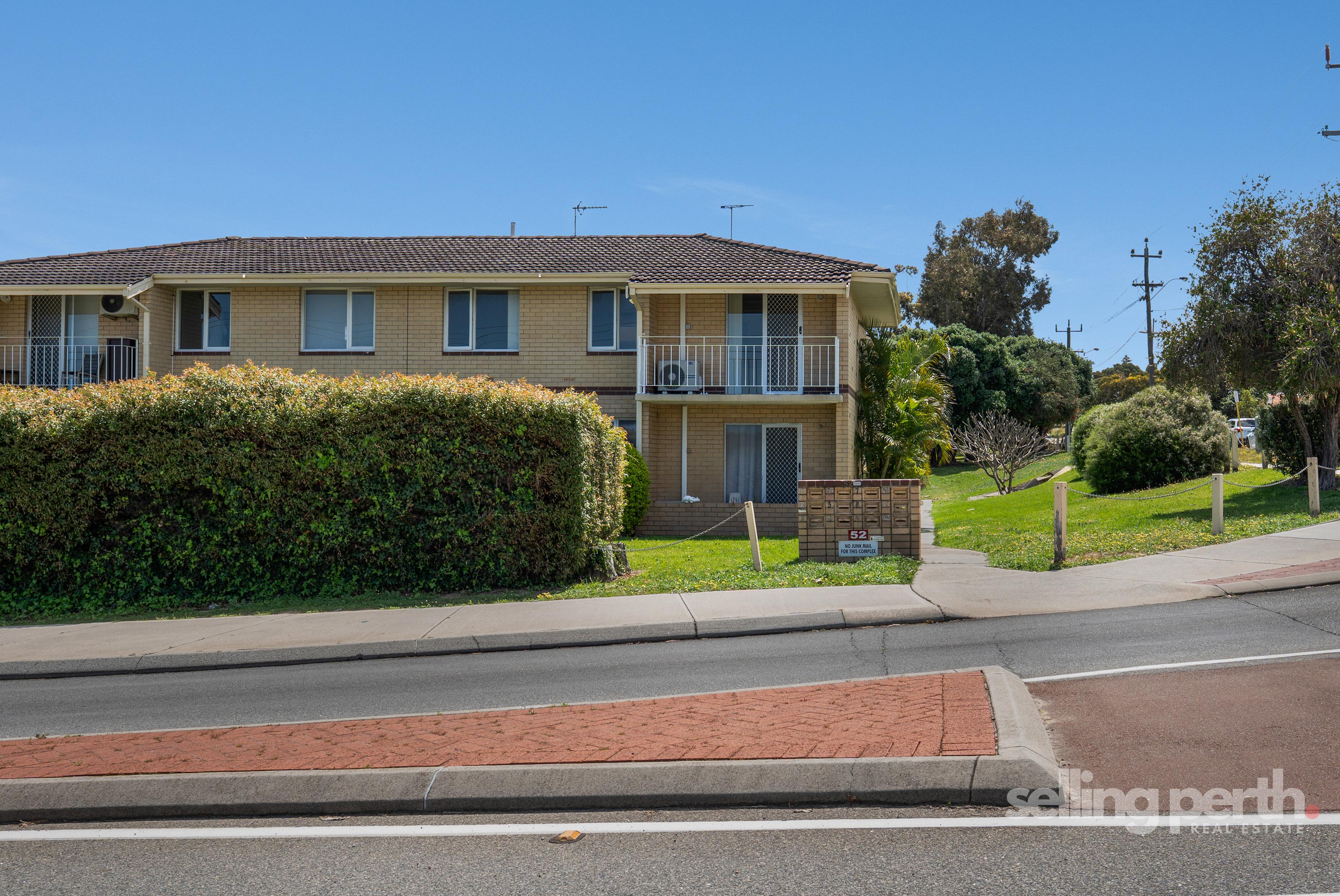 11 / 52 Sackville Terrace, Scarborough