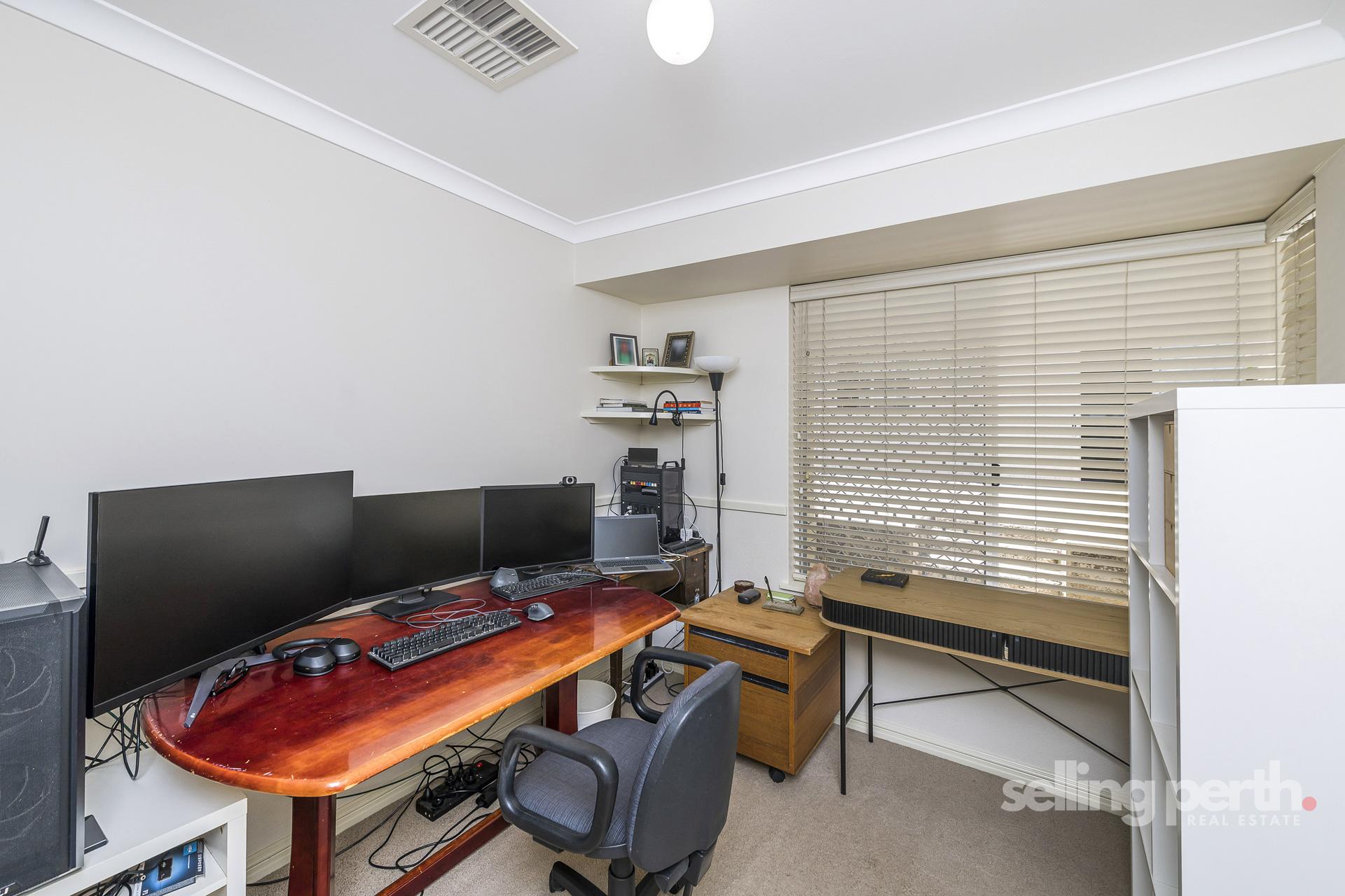 204 Currie Street, Warnbro