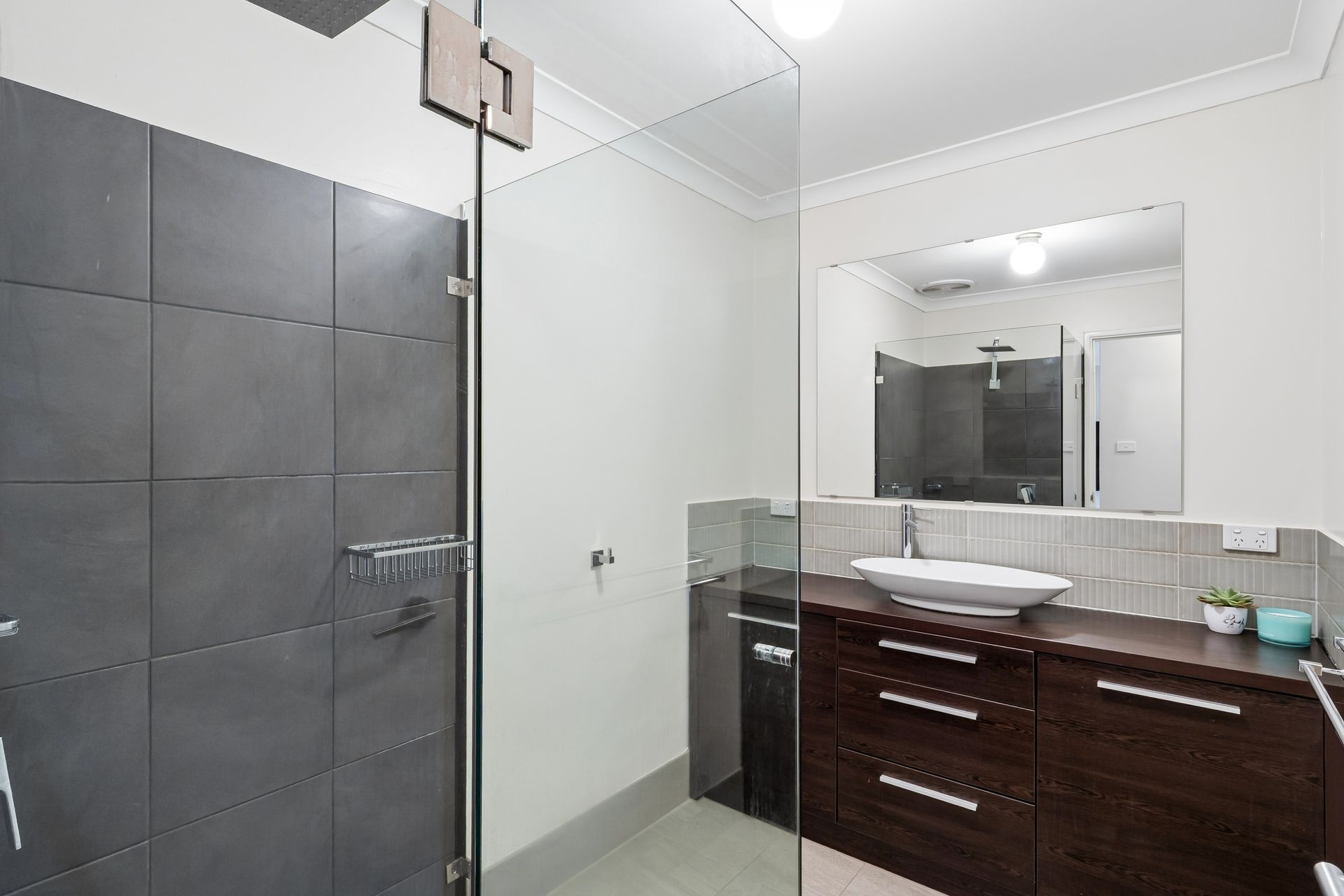 2 / 54 Stewart Street, Scarborough