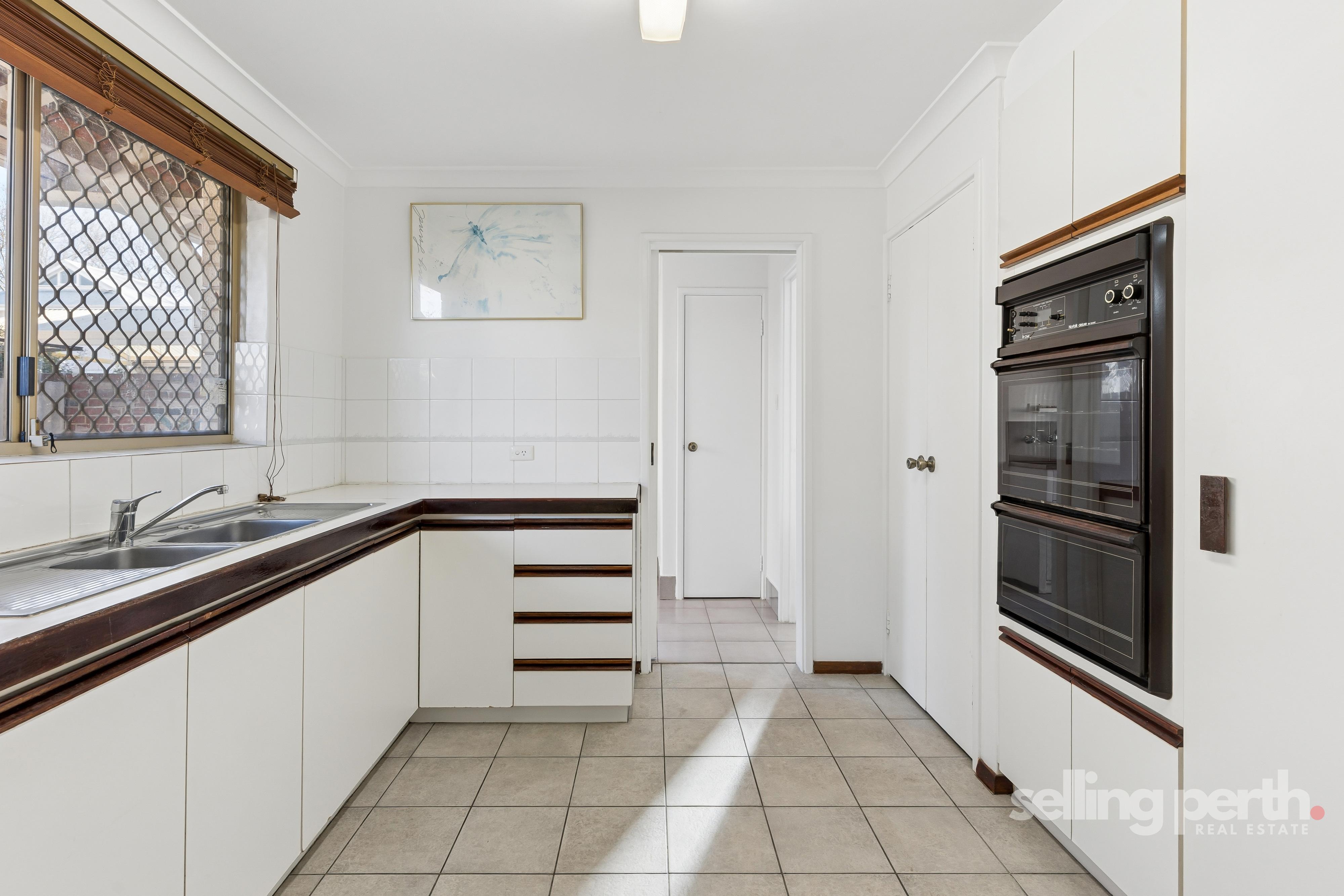 4 / 6 Mary Street, Como