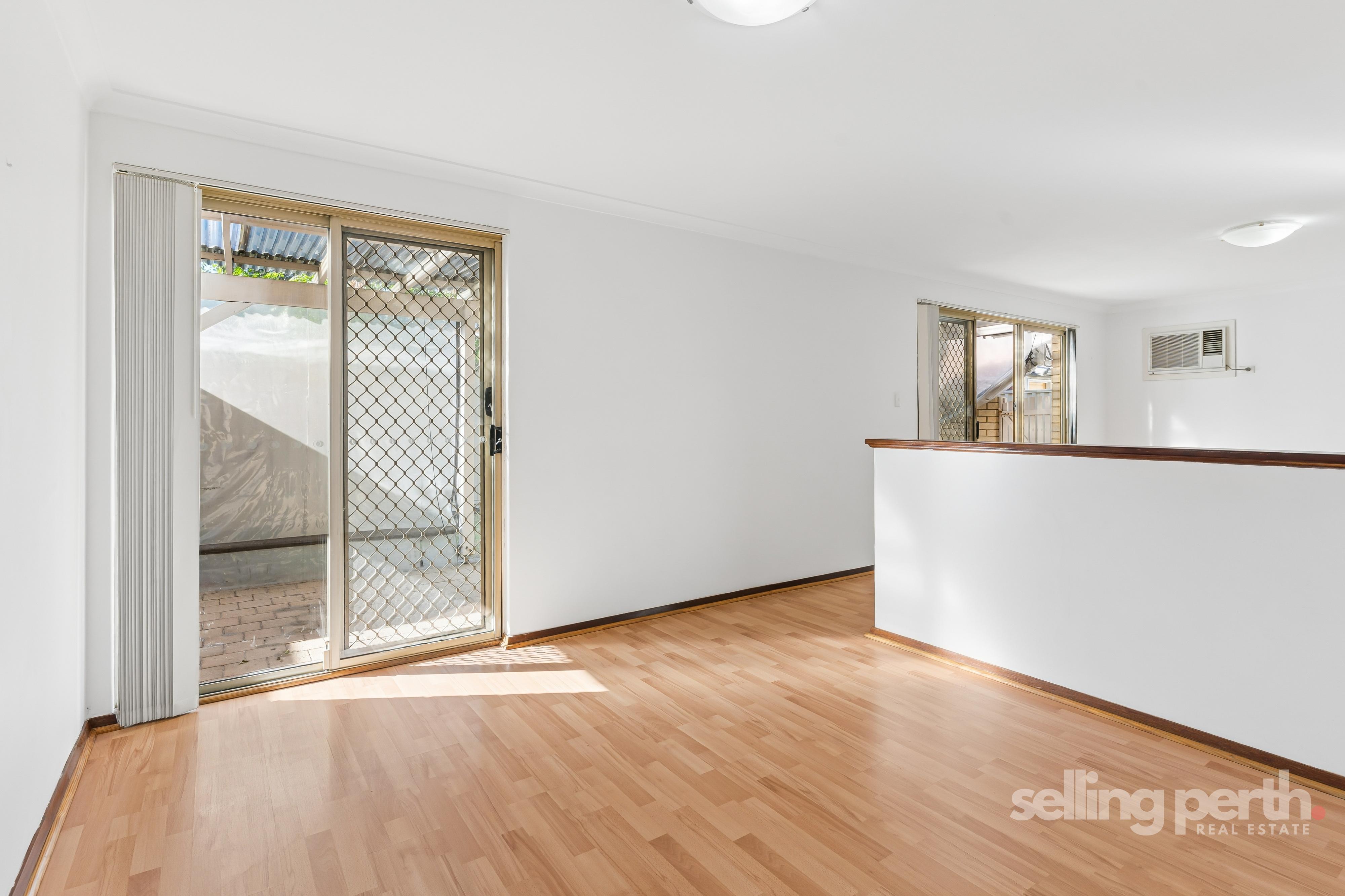 4 / 6 Mary Street, Como
